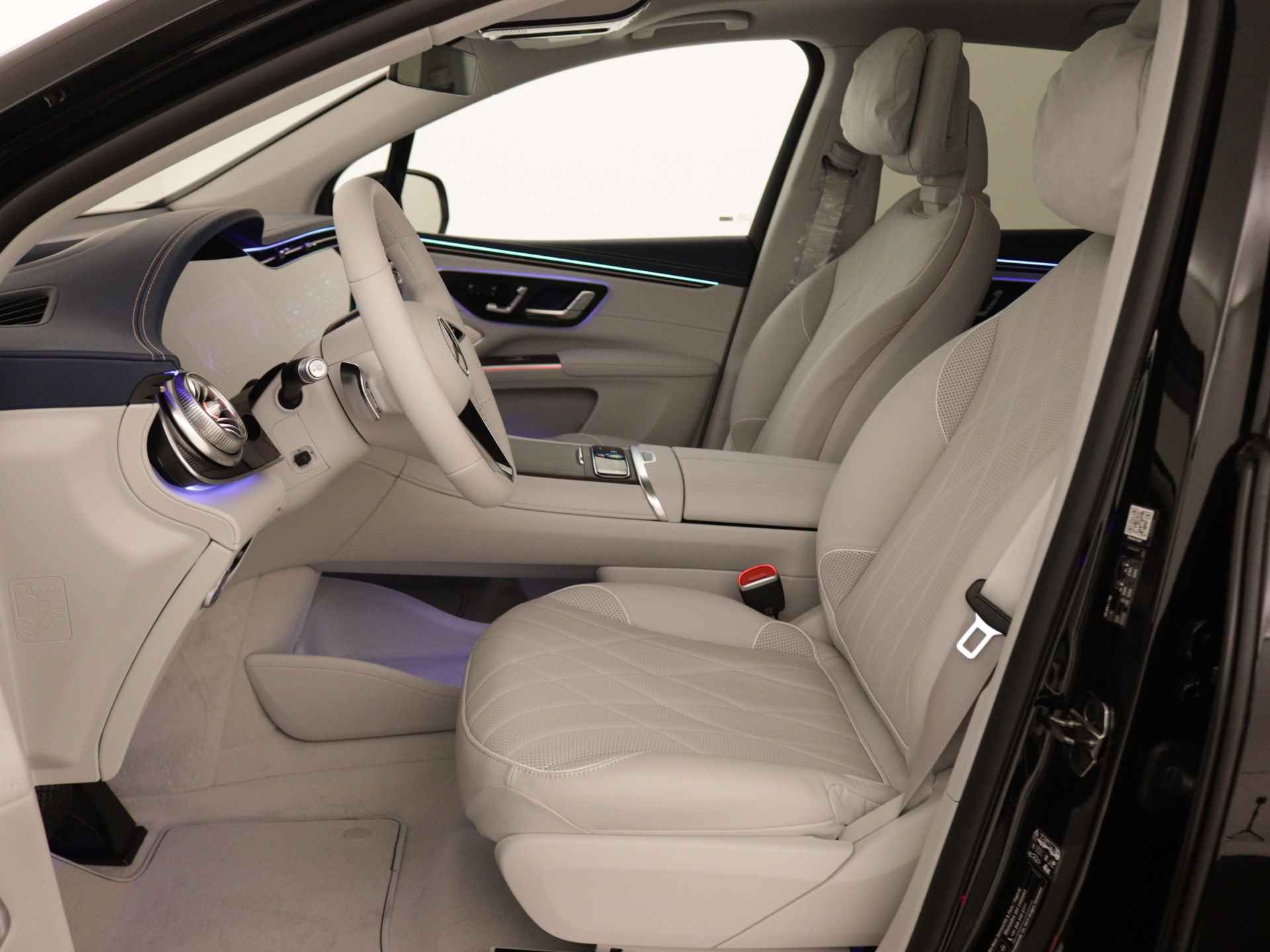 Mercedes-Benz EQS SUV 580 4MATIC AMG Line 7p 118 kWh | Trekhaak | Akoestiekcomfortpakket | Rijassistentiepakket Plus | Head-up display MBUX met augmented reality | Multicontourzetels vooraan met massage-functie | KEYLESS GO-comfortpakket | Burmester® 3D-surround sound system |  Premium Plus pakket | - 15/38