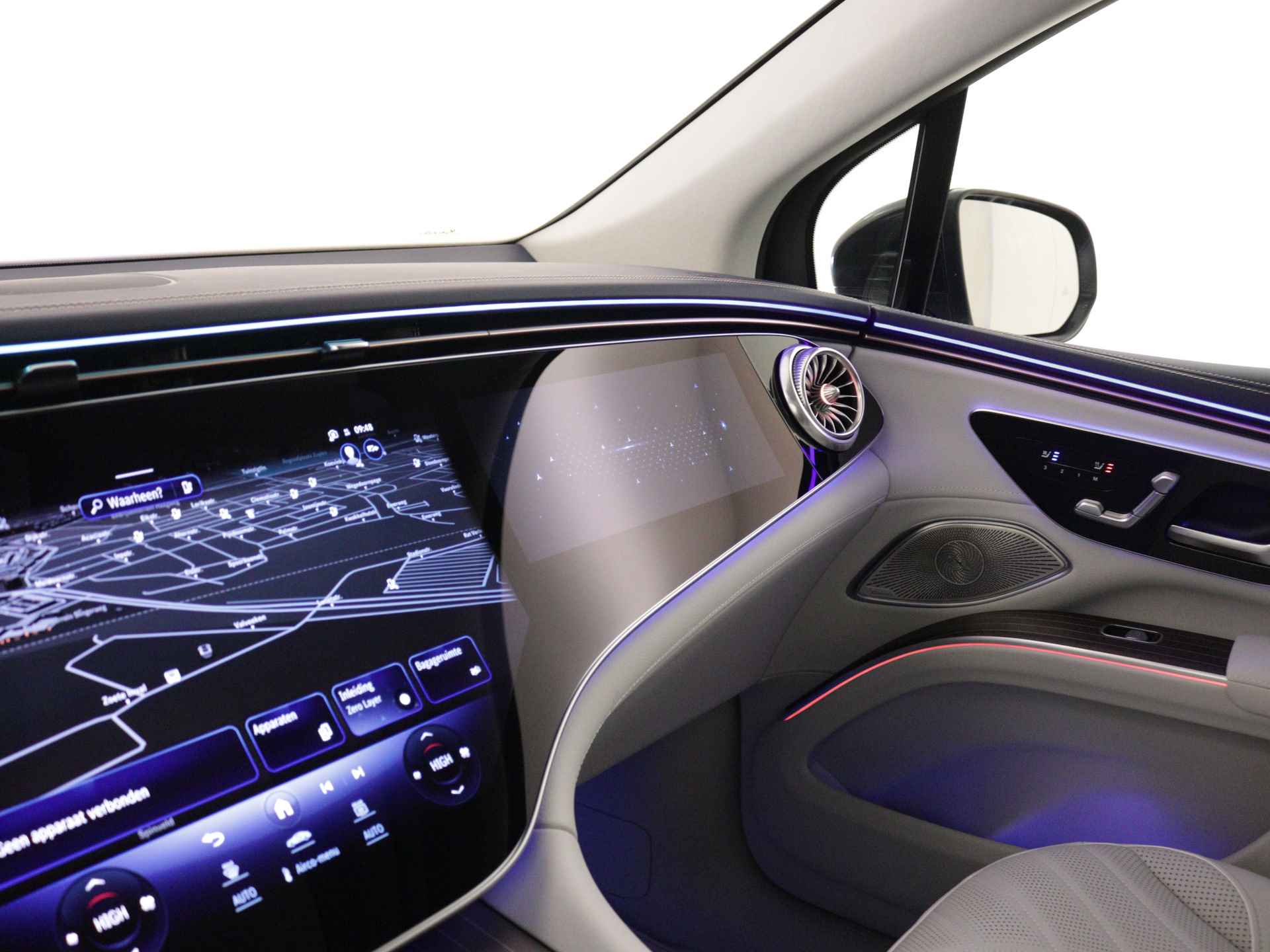 Mercedes-Benz EQS SUV 580 4MATIC AMG Line 7p 118 kWh | Trekhaak | Akoestiekcomfortpakket | Rijassistentiepakket Plus | Head-up display MBUX met augmented reality | Multicontourzetels vooraan met massage-functie | KEYLESS GO-comfortpakket | Burmester® 3D-surround sound system |  Premium Plus pakket | - 21/38