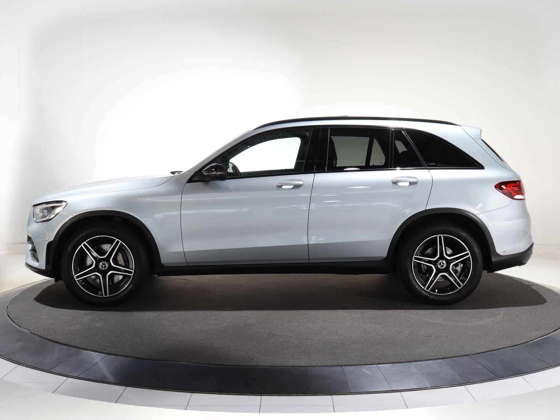 Mercedes-Benz GLC-klasse 220d 4MATIC | AMG | Panoramadak | Rij-assistentiepakket  | HUD | Luchtvering | Night pakket | Trekhaak - 6/28