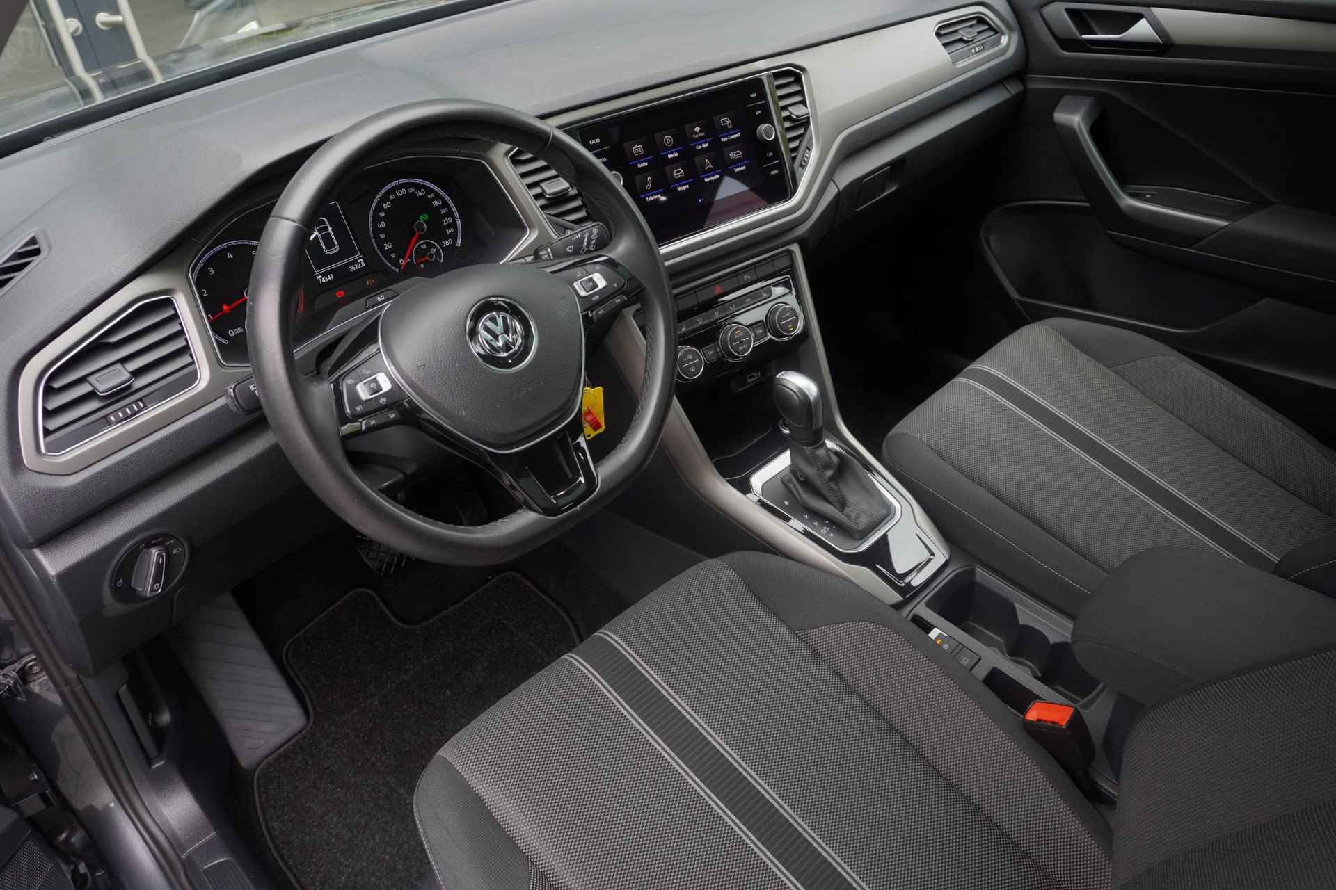 Volkswagen T-Roc 1.5 TSI Sport | Navi | Pano | Trekhaak | LED - 16/21