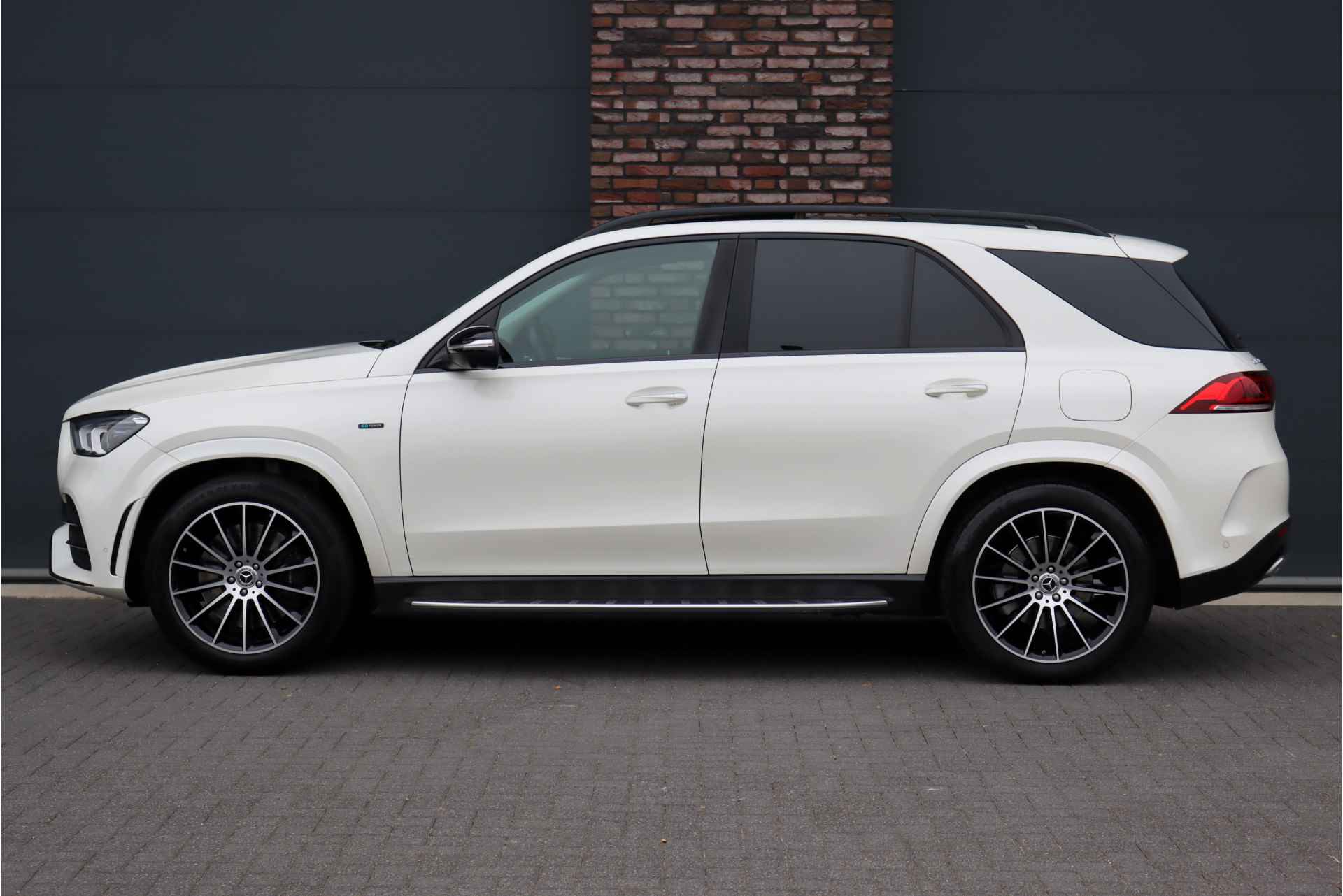 Mercedes-Benz GLE 350 de 4MATIC AMG Line Aut9 | Memory | Burmester | Trekhaak | Nappa Leder | Keyless Go | Surround Camera | Parfumering | Energizing-pakket | Nightpakket | Augmented Reality | - 9/50