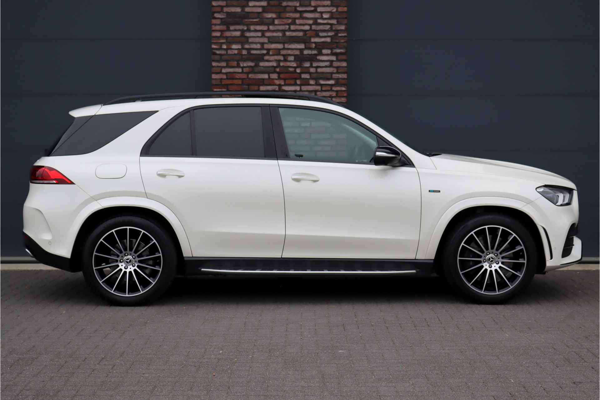 Mercedes-Benz GLE 350 de 4MATIC AMG Line Aut9 | Memory | Burmester | Trekhaak | Nappa Leder | Keyless Go | Surround Camera | Parfumering | Energizing-pakket | Nightpakket | Augmented Reality | - 11/50