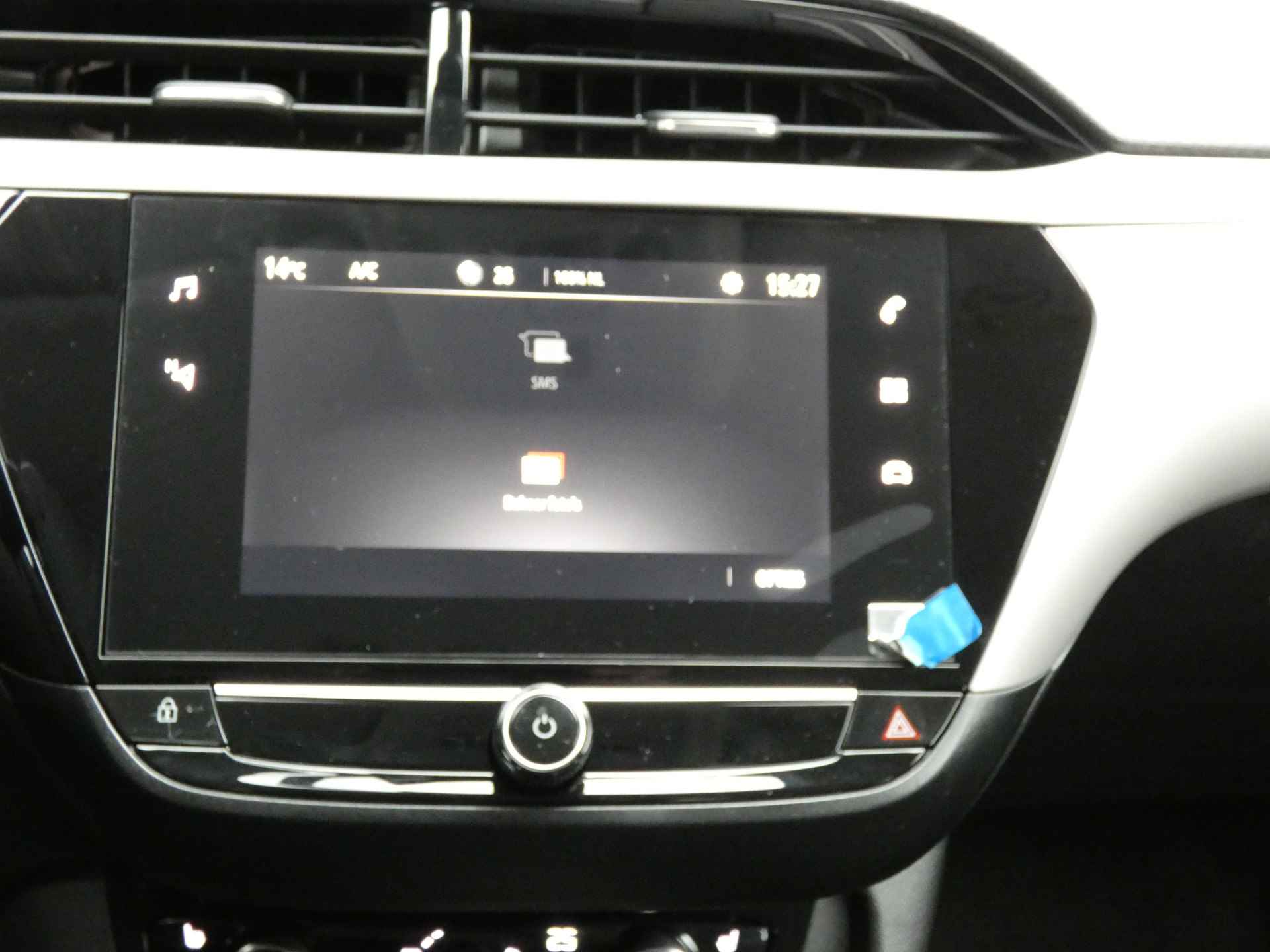 Opel CORSA-E Level 2 50 kWh € 7.714,- VOORDEEL! | Apple Car Play & Android Auto | Stoelverwarming - 38/49