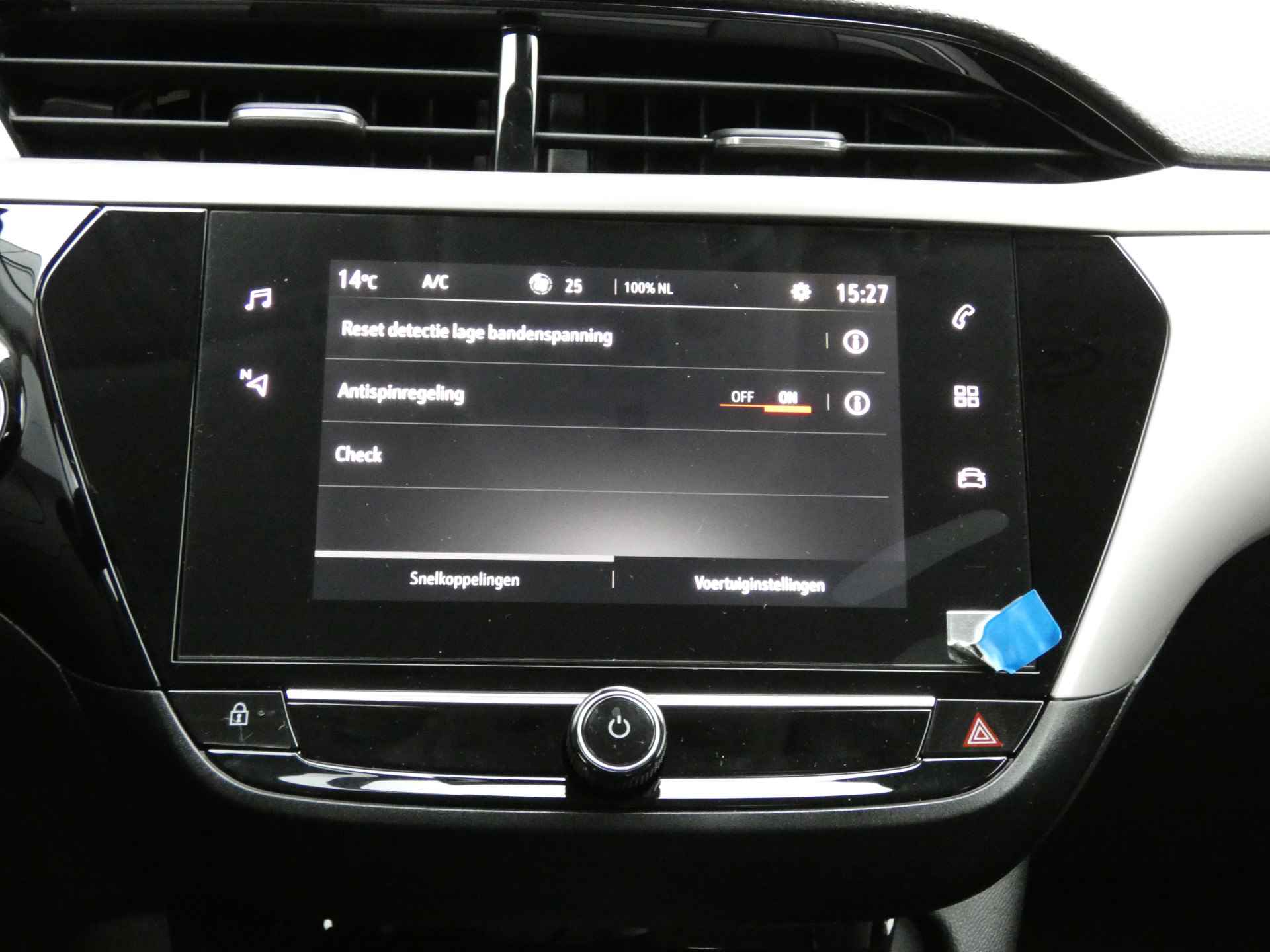 Opel CORSA-E Level 2 50 kWh € 7.714,- VOORDEEL! | Apple Car Play & Android Auto | Stoelverwarming - 39/49
