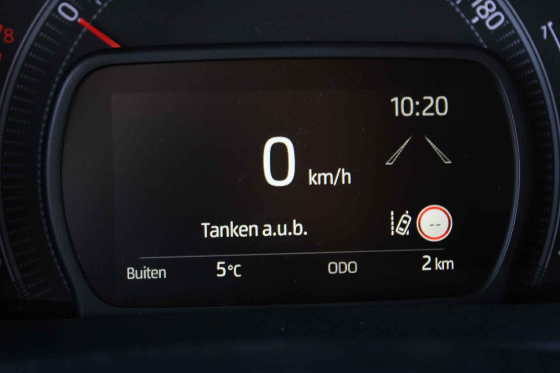 Toyota Aygo X 1.0 VVT-i MT Envy Cruise Control Adaptief, Achteruitrijcamera, Navigatie, Parkeersensoren Voor en Achter - 25/31