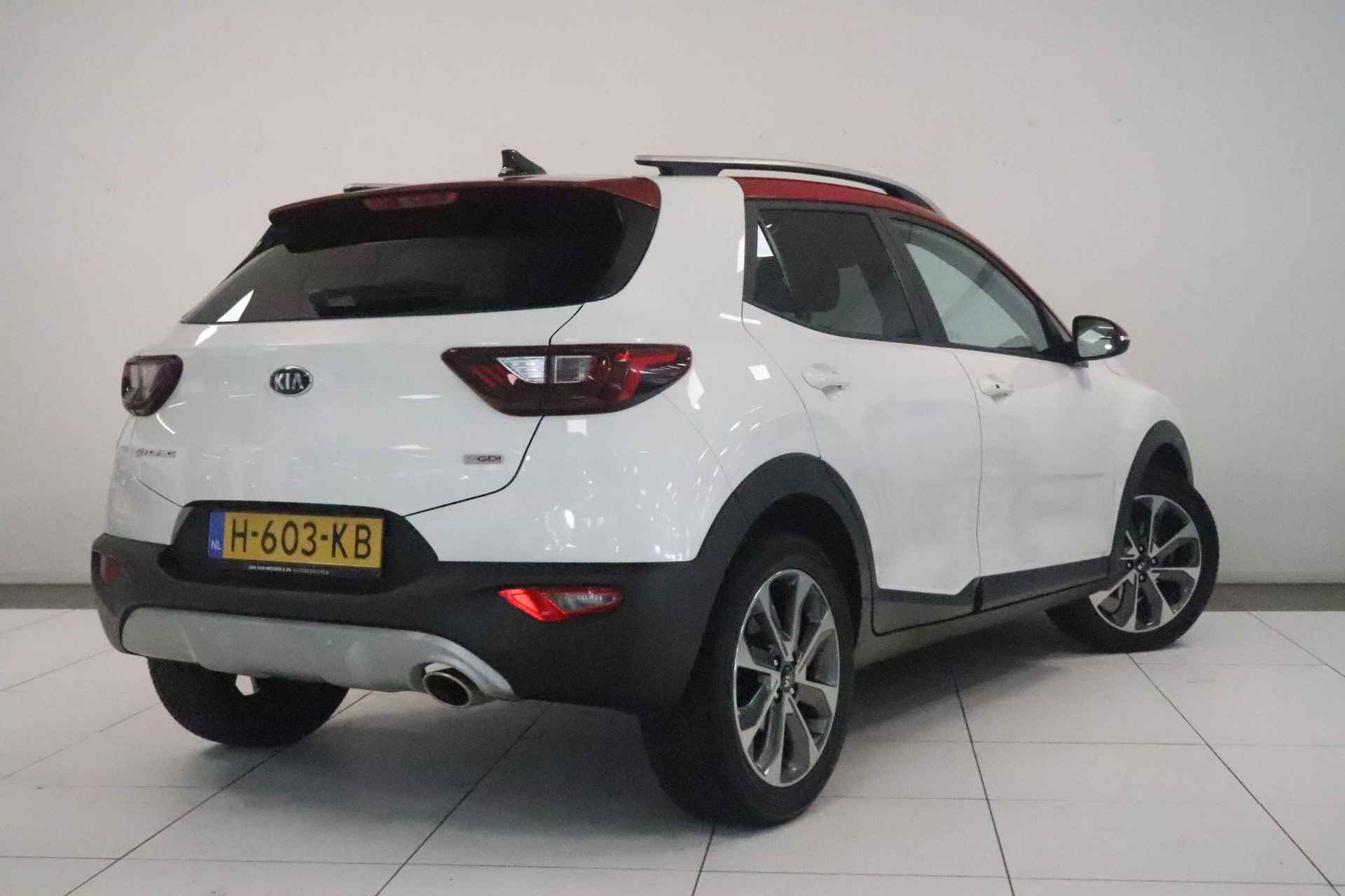 Kia Stonic 1.0 T-GDi 100PK DynamicPlusLine  | Trekhaak | Navigatie | Achteruitrijcamera | - 3/36