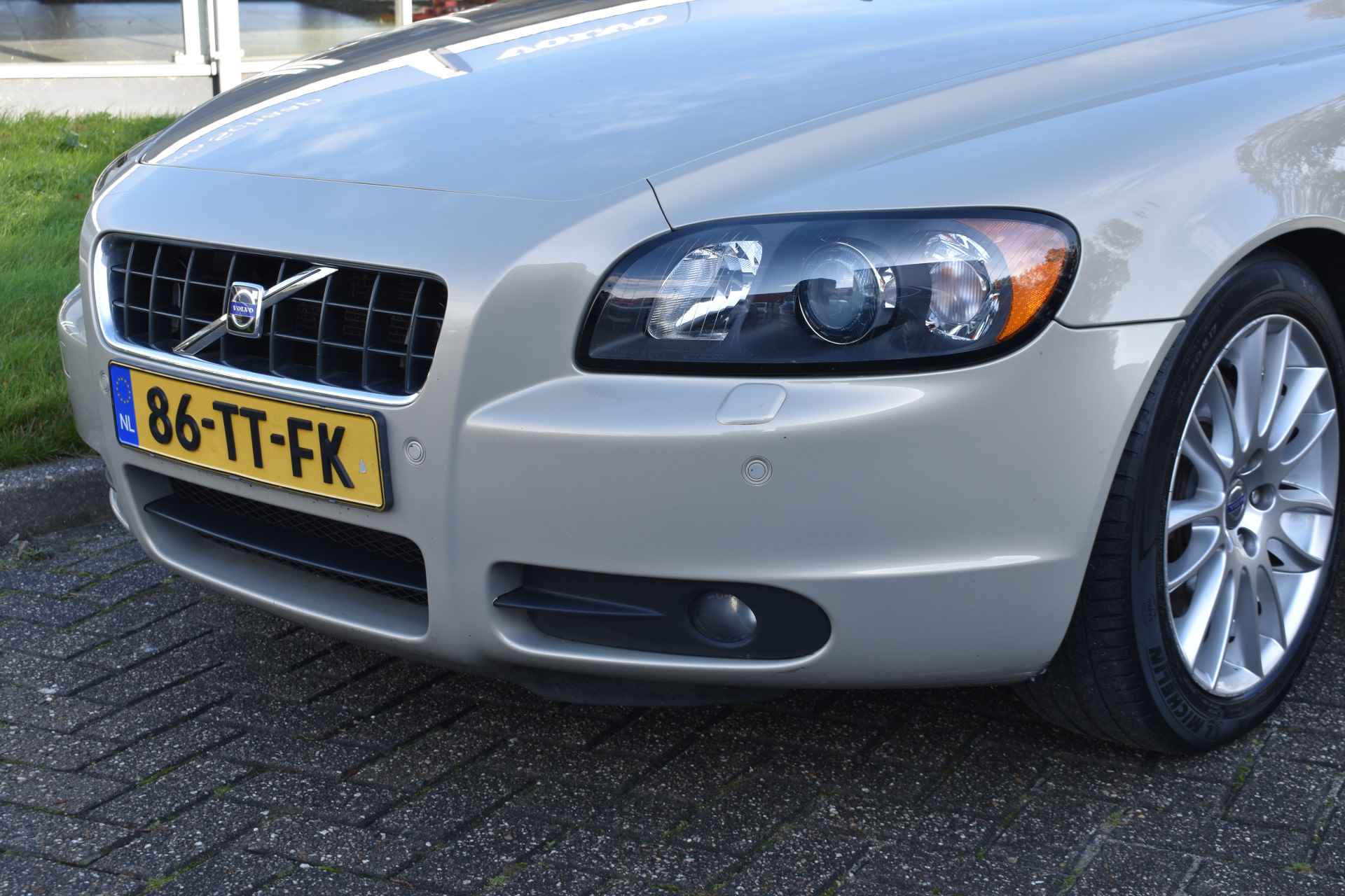 Volvo C70 Convertible 2.4i 170PK Automaat Summum | Xenon | Leder | Stoelverwarming | Elektr. stoel | 17"LMV - 5/36