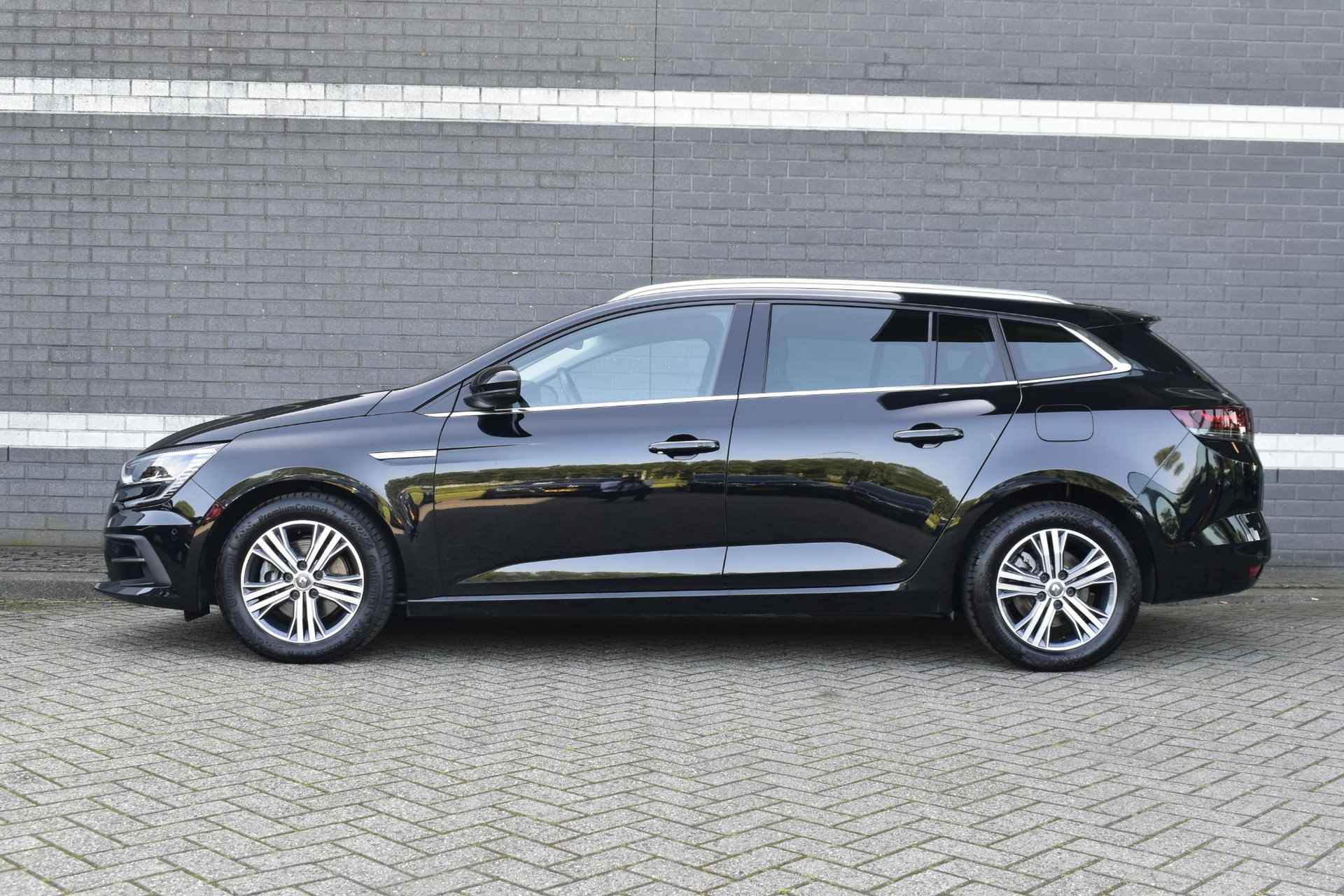 Renault Mégane Estate 1.6 Plug-In Hybrid 160 Intens / Navi / Head-up / LED / Keyless / Winter Pack - 4/42