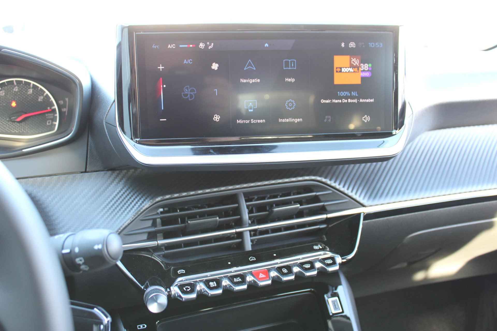 Peugeot 208 1.2 PureTech 75 Style i-Connect Advanced Navigatie - 21/28