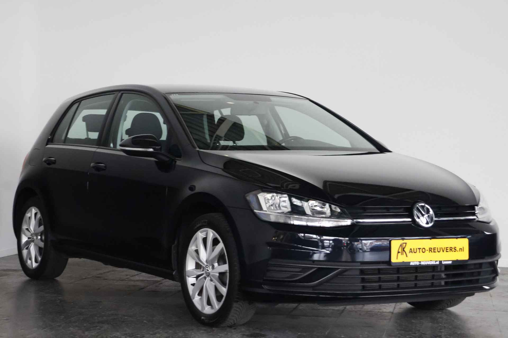 Volkswagen Golf 1.0 TSI Trendline / CarPlay / Airco / Bluetooth / 17 inch lmv - 4/24