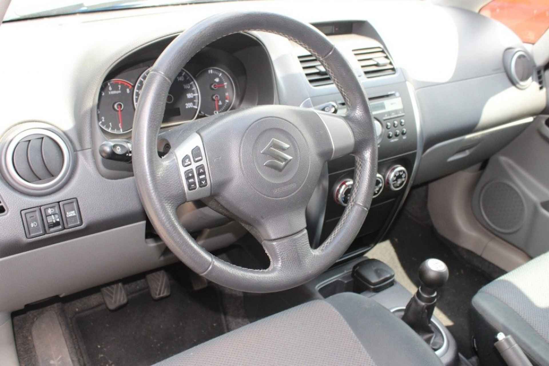 SUZUKI Sx4 1.6 Exclusive/airco lichtmetalen velgen/trekhaak NAP - 20/21