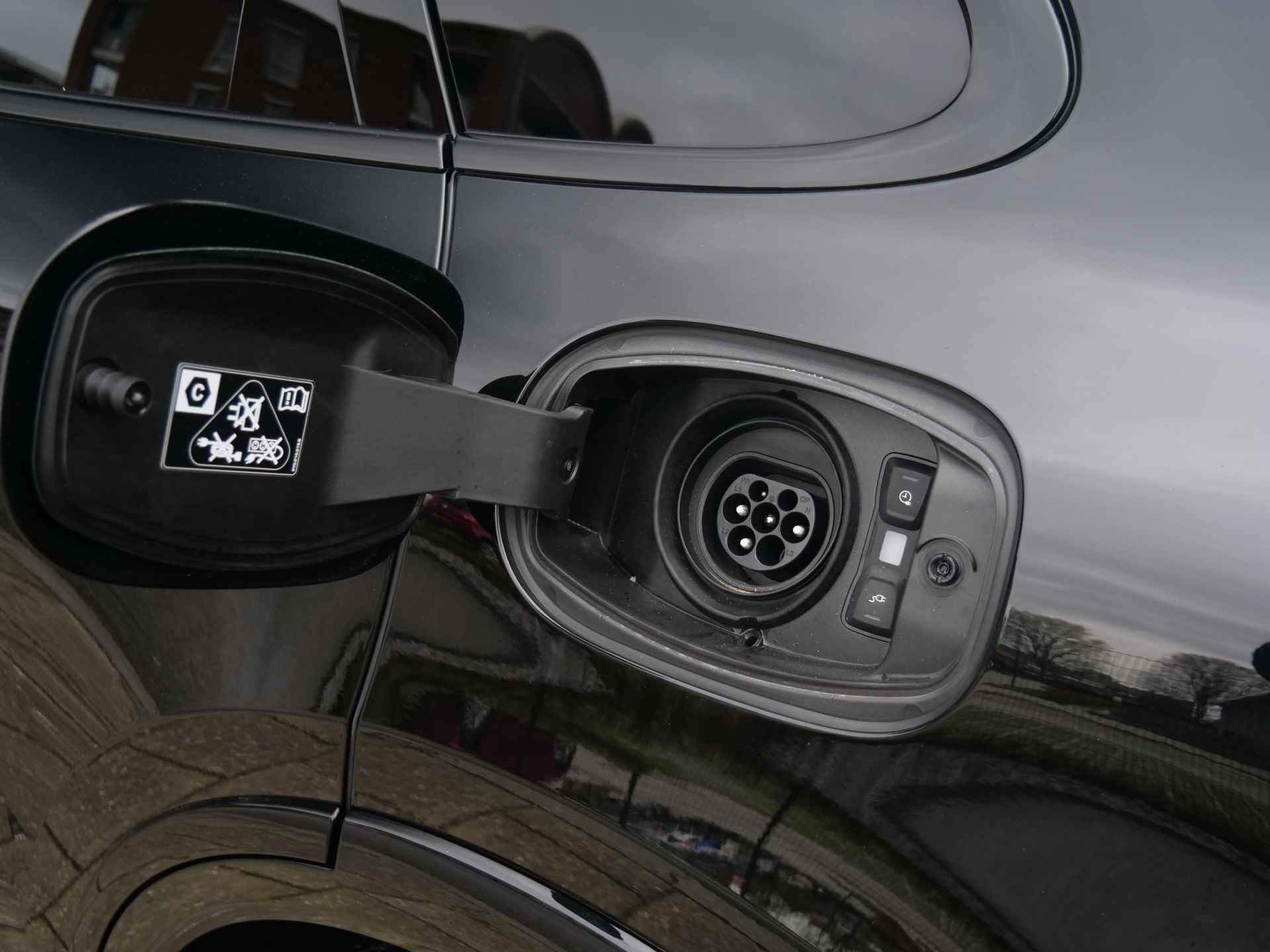 Porsche Cayenne 3.0 E-Hybrid 462pk Platinum Edition Automaat 22 Inch / Panoramadak / Bose Sound / 360 Camera - 28/62