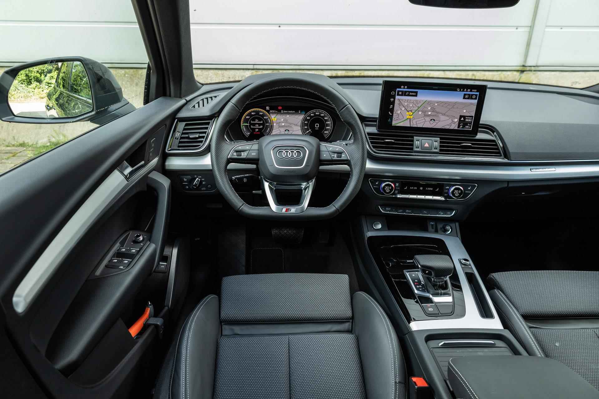 Audi Q5 Sportback 55 TFSIe 367pk PHEV S edition Competition | Panoramadak | Luchtvering | Keyless | Smartphone Interface - 22/51