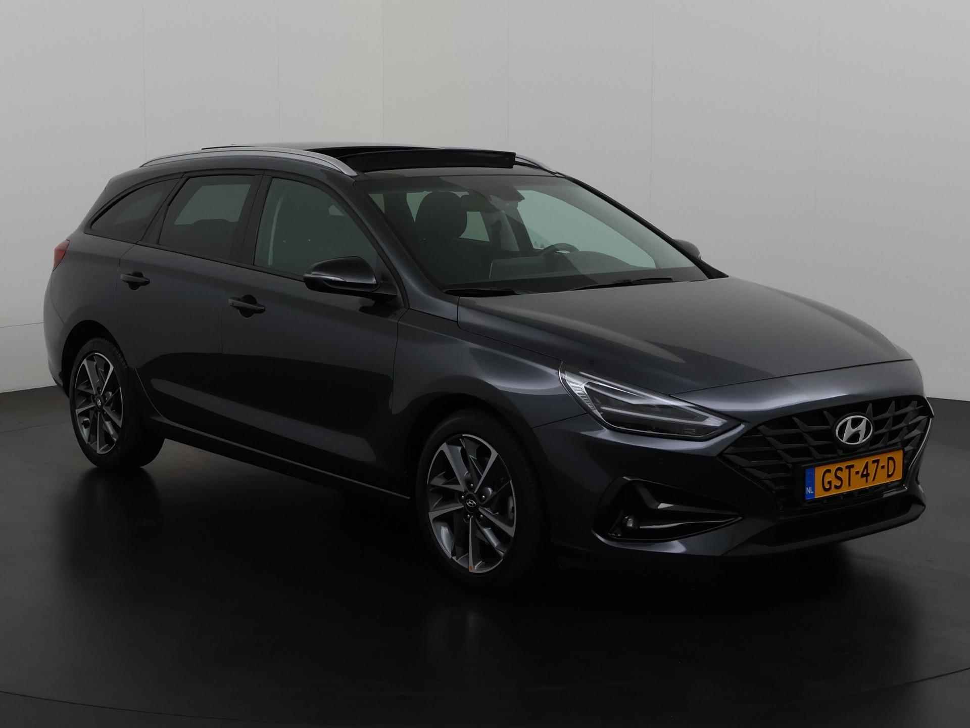 Hyundai i30 Kombi 1.0 T-GDi MHEV Edition 30+ | Panoramadak | Zondag Open! - 28/39