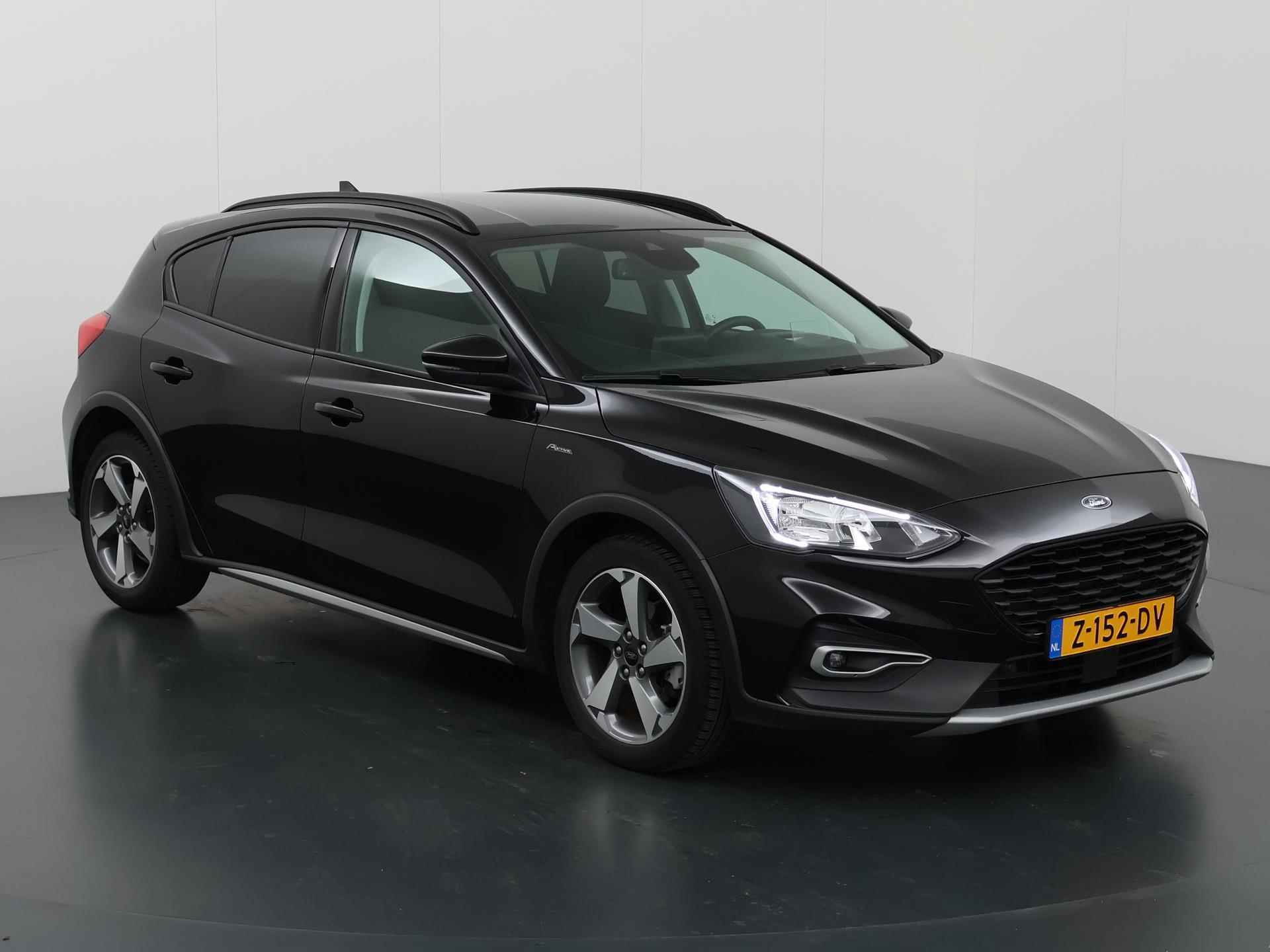 Ford Focus 1.0 EcoBoost Hybrid Active Business | Adaptive Cruise Control | Winterpack | Navigatie | Climate Control | - 24/41