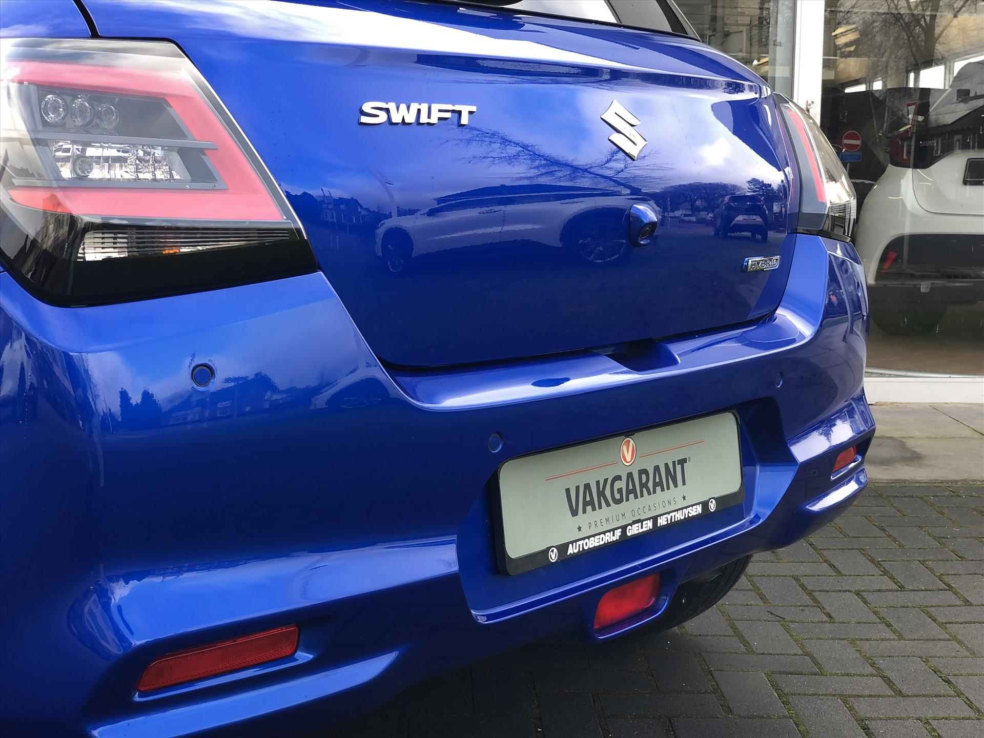 Suzuki Swift 1.2 DualJet Hybrid Style | Dodehoekherkenning, Parkeersensoren, Stoelverwarming, Apple CarPlay/Android Auto, Nieuw model! - 12/41