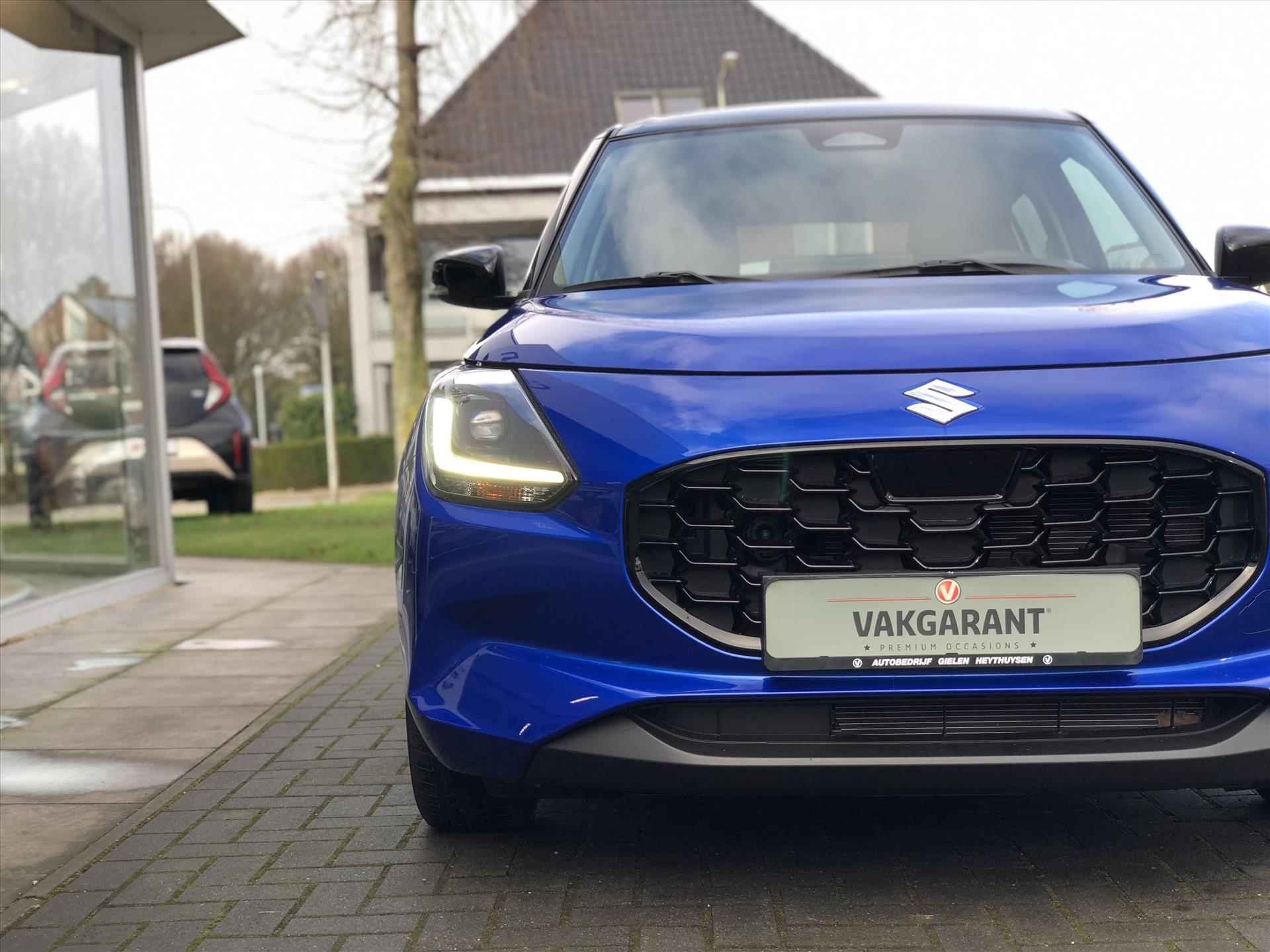 Suzuki Swift 1.2 DualJet Hybrid Style | Dodehoekherkenning, Parkeersensoren, Stoelverwarming, Apple CarPlay/Android Auto, Nieuw model! - 13/41