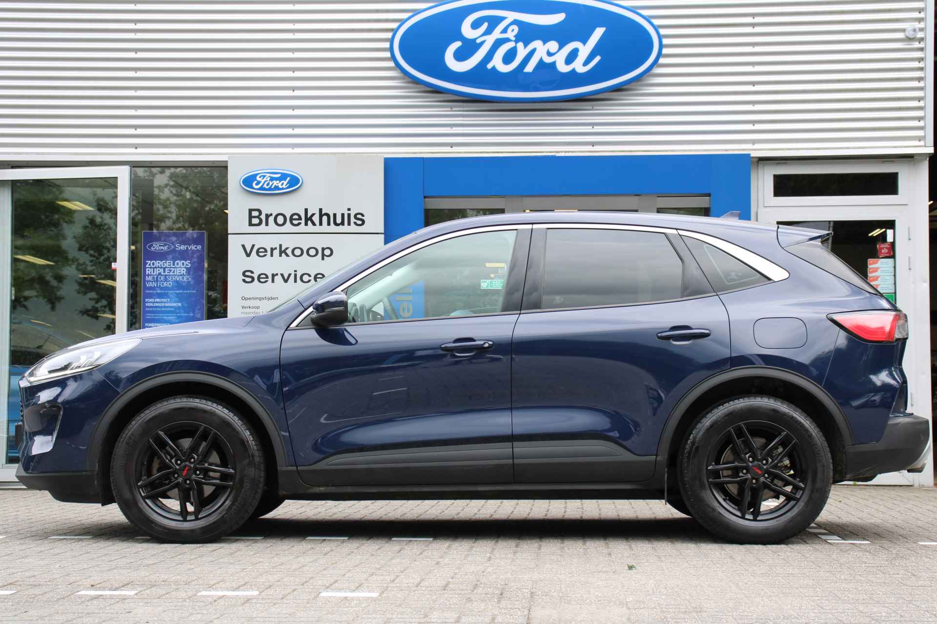 Ford Kuga 1.5EB | APPLE CARPLAY & ANDROID AUTO | CLIMA | CRUISE | PARK SENS V+A | CAMERA | 1600KG TREKGEWICHT | LICHTMETALEN VELGEN | PRAC - 2/33