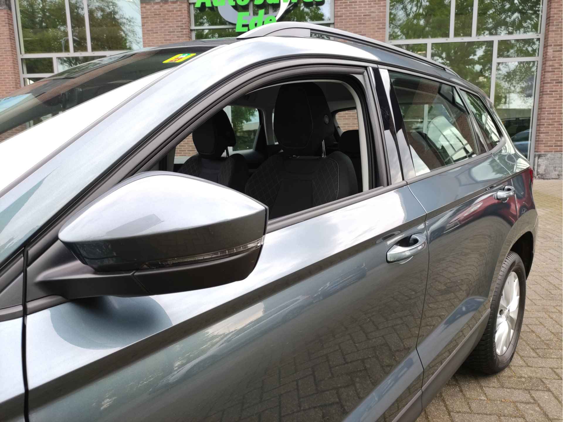 Škoda Karoq 1.0 TSI Business Edition Navigatie - Climatronic - 16Inch LMV - Apple Carplay/Android Auto - NL auto - 4/29
