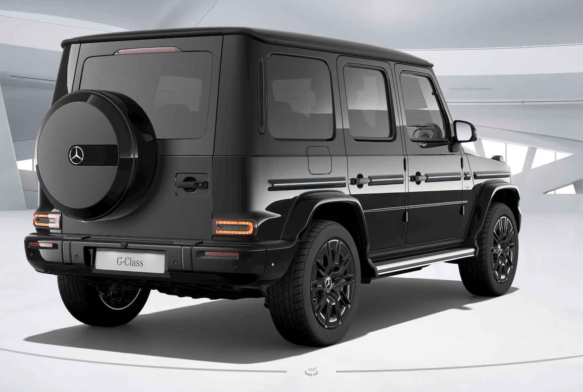 Mercedes-Benz G-Klasse G 580 met EQ-Technologie Edition One 116 kWh Automaat | Elec. schuif-/kanteldak | 360 Camera | Burmester 3D surround systeem | Manufaktur interieurafwerking | Nightpakket | Technologiepakket | Assistentiepakket - 6/10