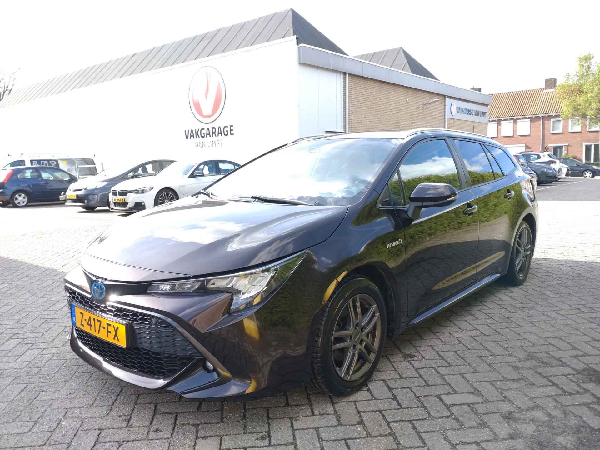 Toyota Corolla Touring Sports 1.8 Hybrid Active - 6/23