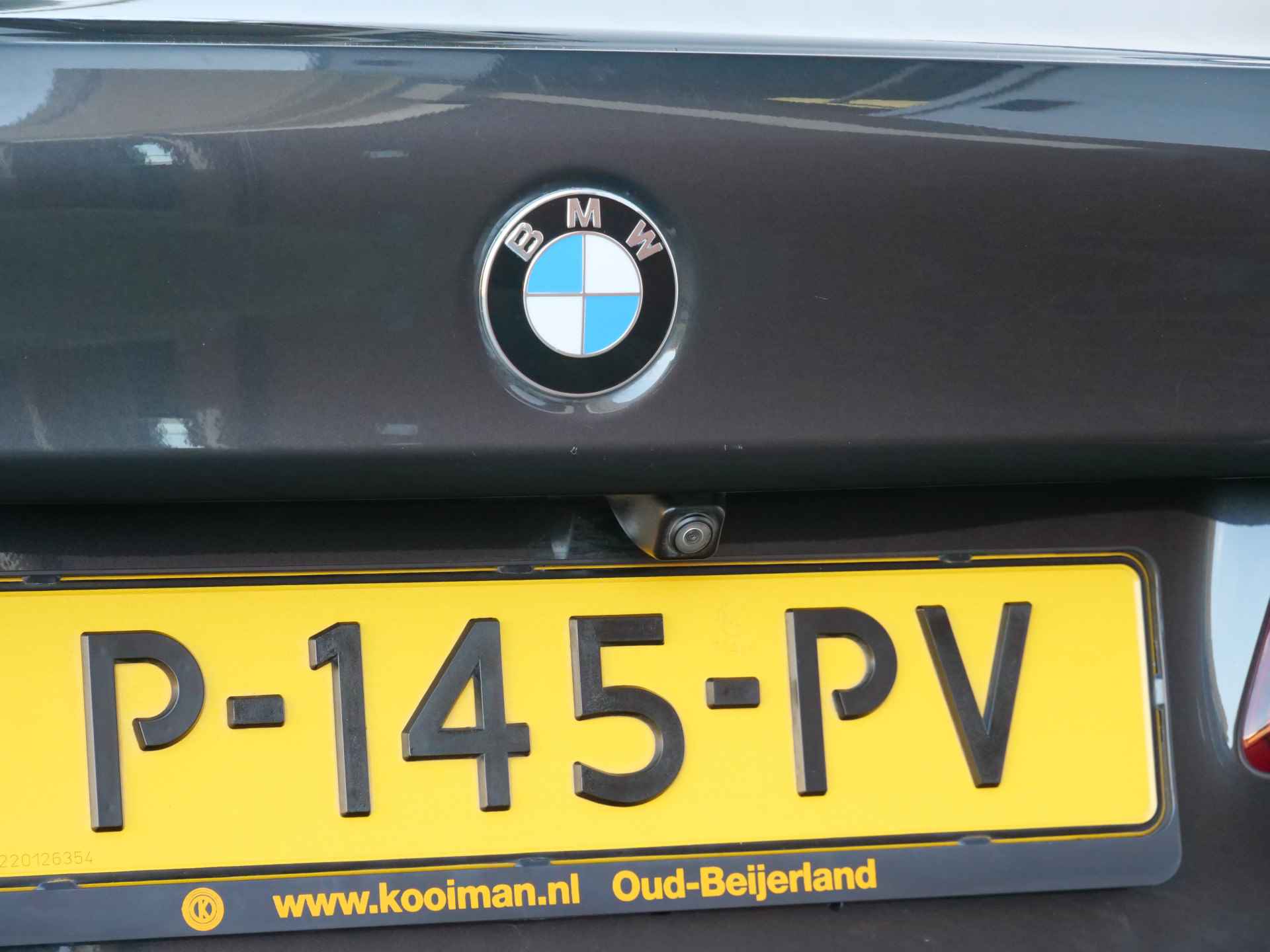 BMW 5 Serie 520d 164 Pk Executive Automaat Navigatie / LED  / Camera / Leder - 34/37