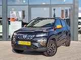 Dacia Spring 45 Comfort Plus + DC-Snellader + trekhaak voor fietsdrager