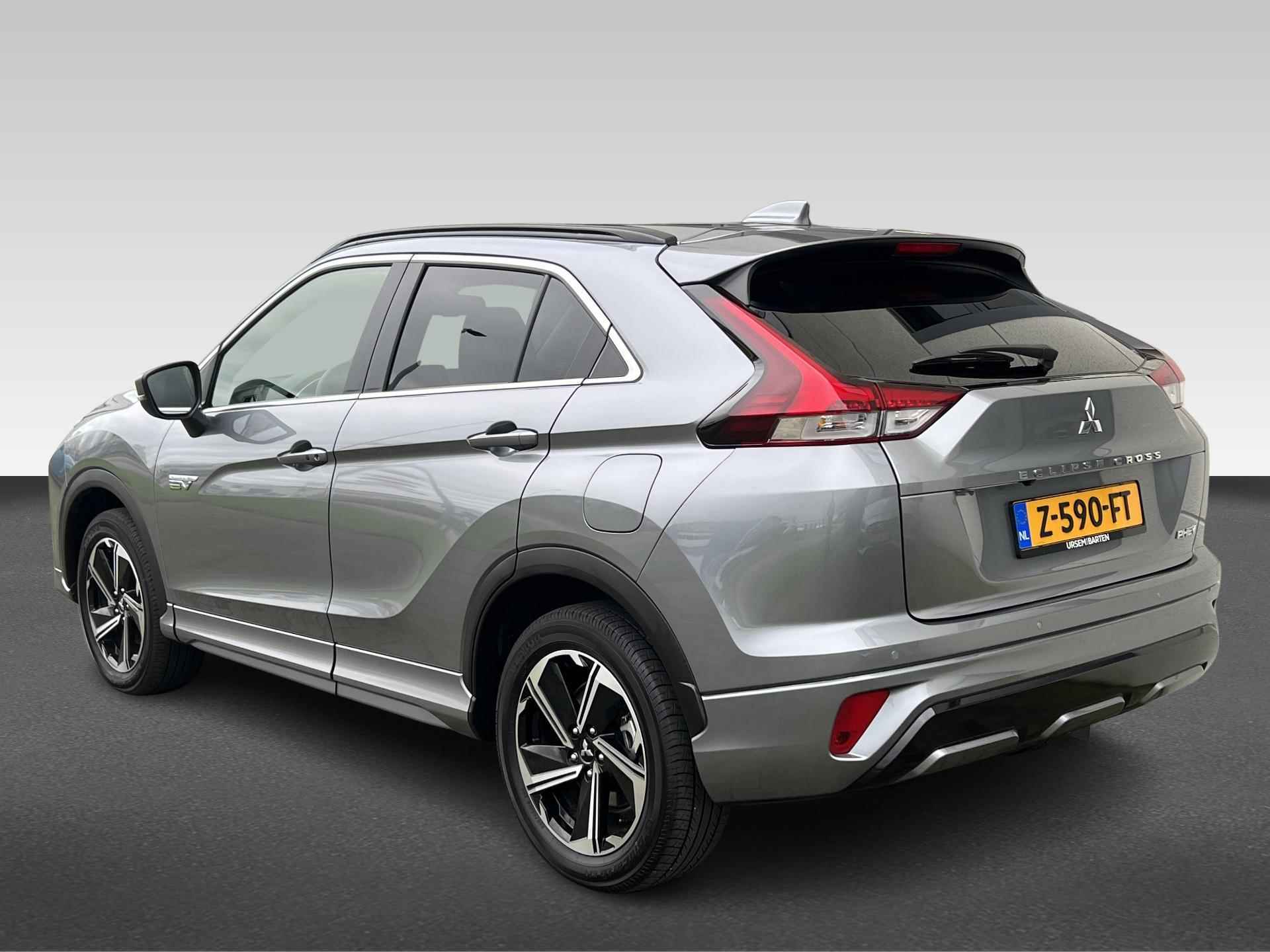 Mitsubishi Eclipse Cross 2.4 PHEV Executive - 3/34