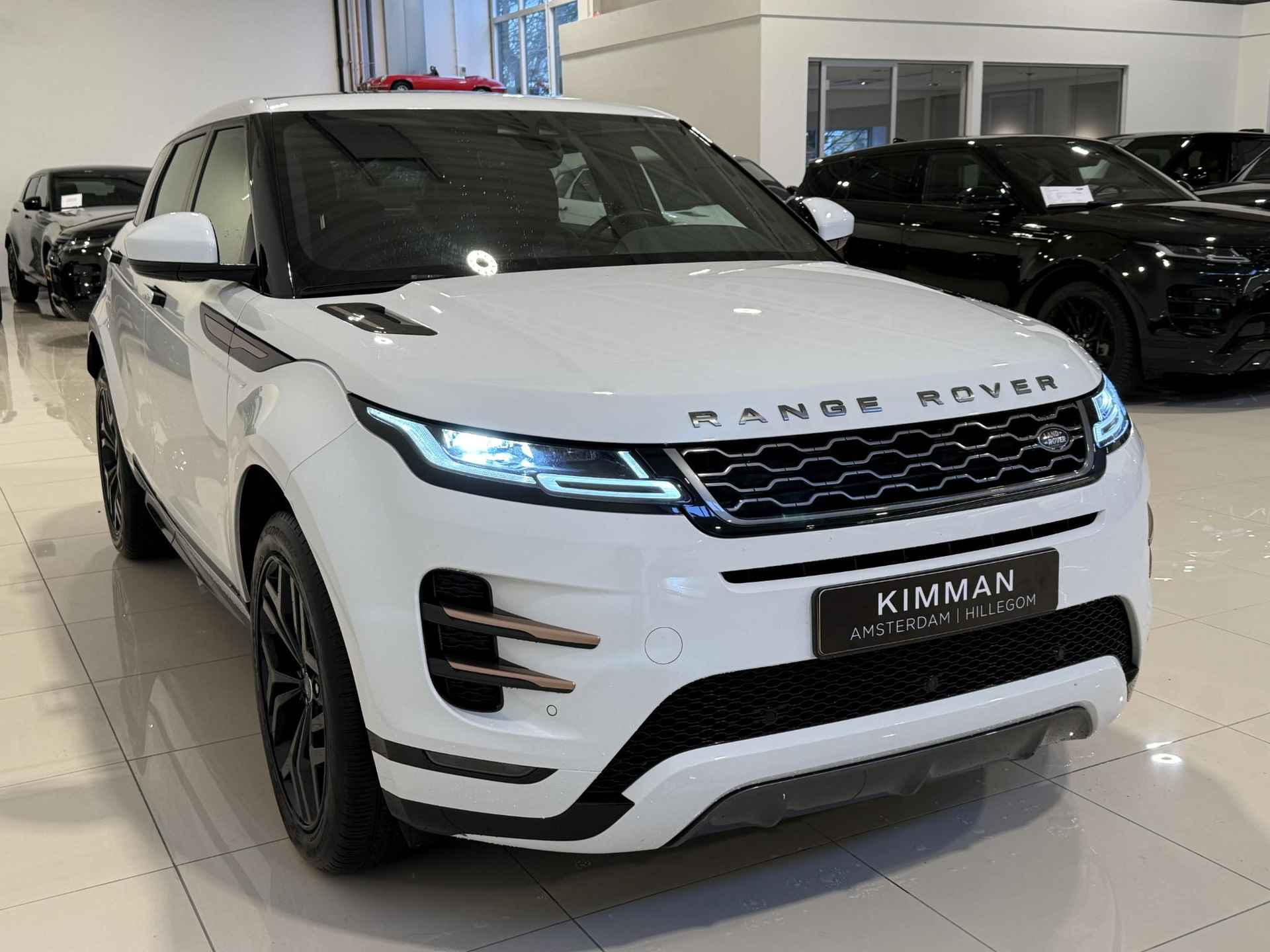 Land Rover Range Rover Evoque 2.0 P200 AWD R-Dynamic | Panorama schuif/kantel dak| 20 inch Gloss Black | Digital Dash - 8/25