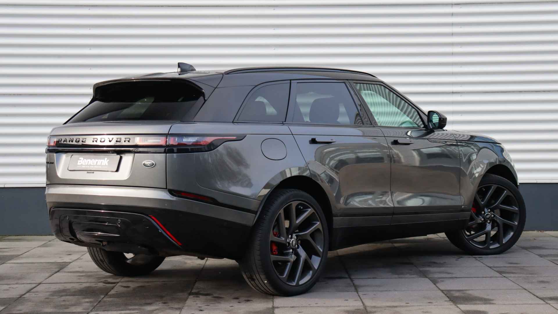 Land Rover Range Rover Velar 2.0 P250 Turbo AWD R-Dynamic S | Meridian | Panoramadak | Matrix LED | Surround View - 3/27