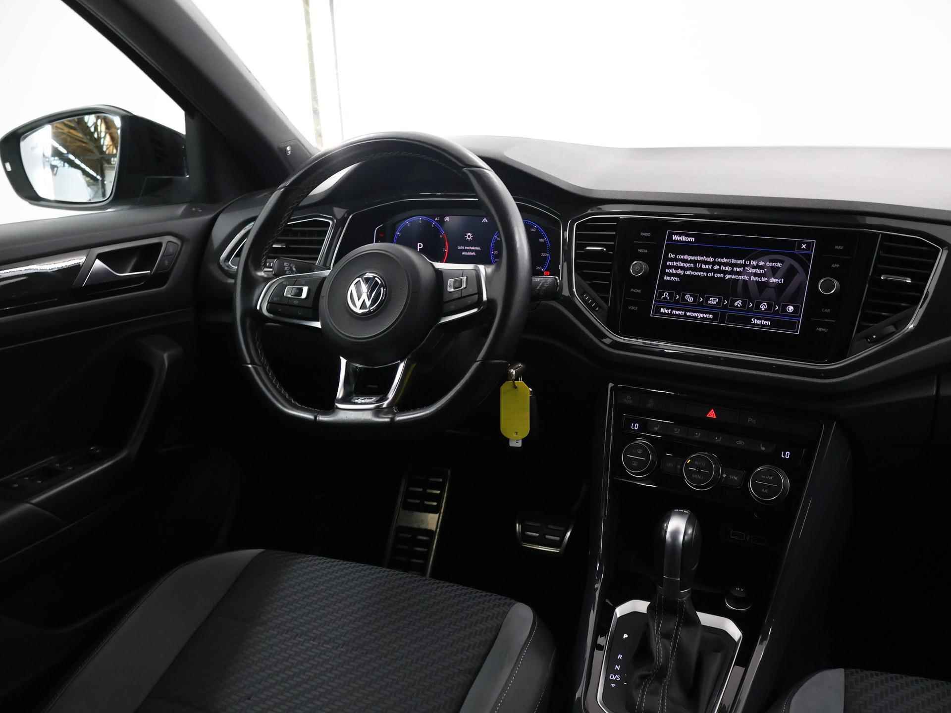 Volkswagen T-Roc 1.5 TSI Sport Business R | Trekhaak | Panoramadak | Virtual cockpit | Navigatie | Parkeercamera | Carplay | Beats Audio | Elektr. Achterklep | dodehoekdetectie | - 10/46