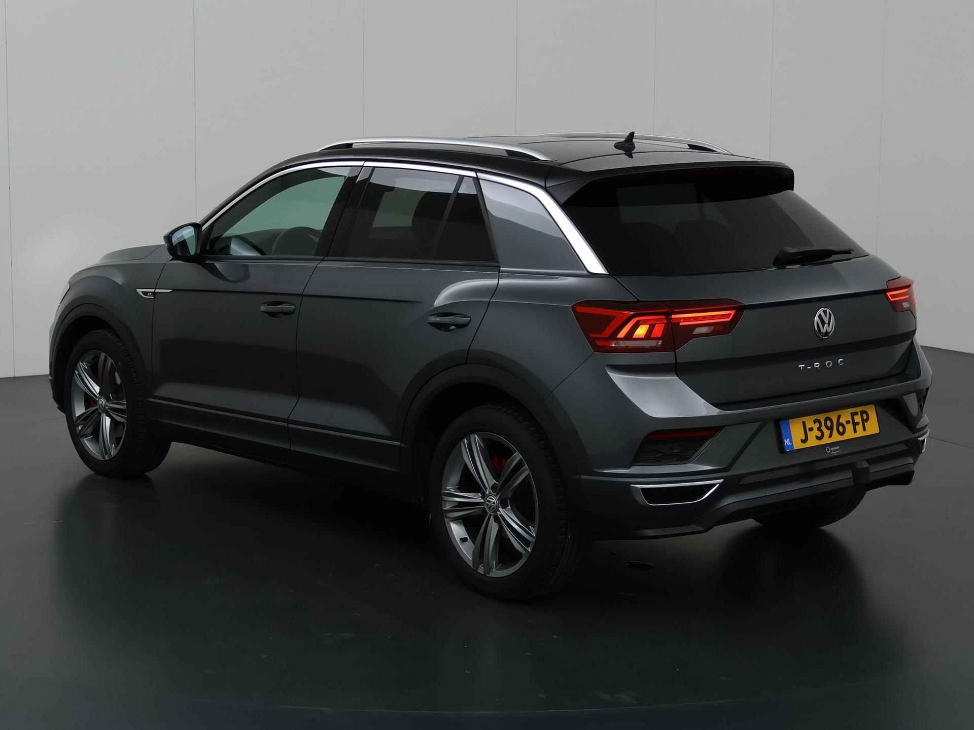 Volkswagen T-Roc 1.5 TSI Sport Business R | Trekhaak | Panoramadak | Virtual cockpit | Navigatie | Parkeercamera | Carplay | Beats Audio | Elektr. Achterklep | dodehoekdetectie | - 23/46