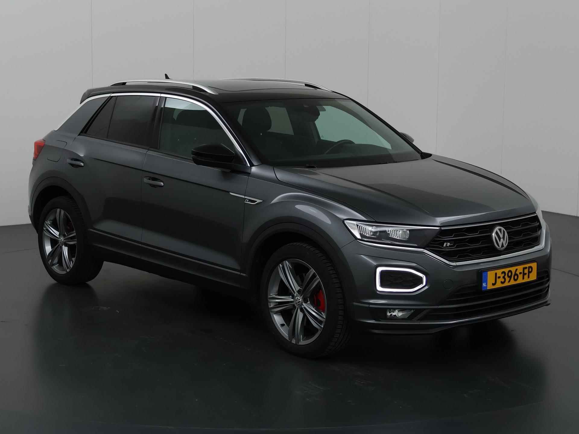 Volkswagen T-Roc 1.5 TSI Sport Business R | Trekhaak | Panoramadak | Virtual cockpit | Navigatie | Parkeercamera | Carplay | Beats Audio | Elektr. Achterklep | dodehoekdetectie | - 24/46