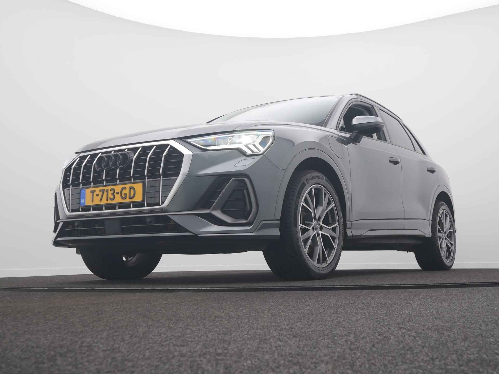 Audi Q3 45 TFSI e S edition S-Line | 245PK | Leer | Elek. Stoelen | Adap. Cruise | Camera - 9/56