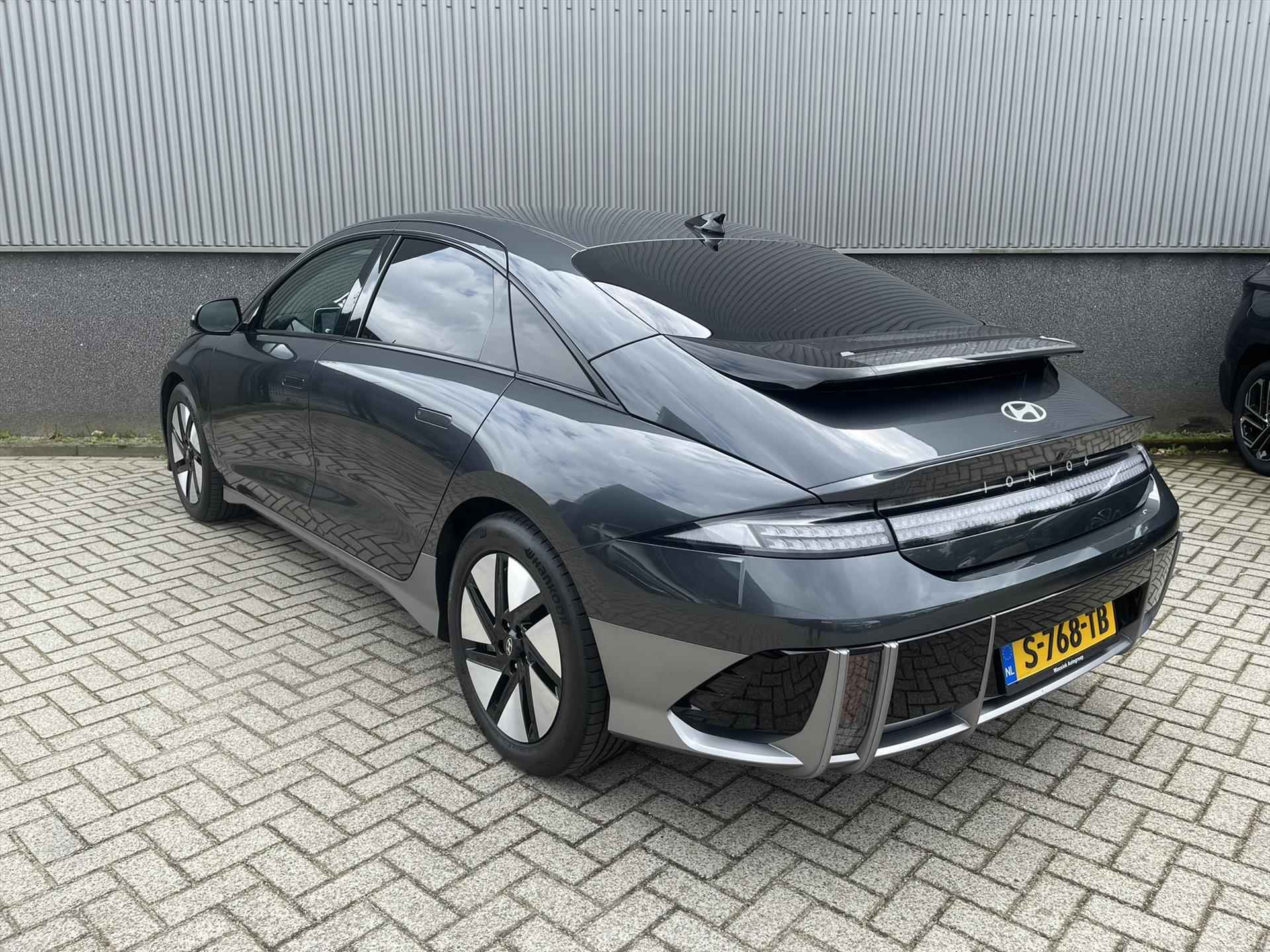 Hyundai Ioniq 6 77,4 kWh 229pk RWD Connect | Navi | 18'' LM Velgen | Achteruitrijcamera | Dodenhoekwaarschuwing | - 9/46