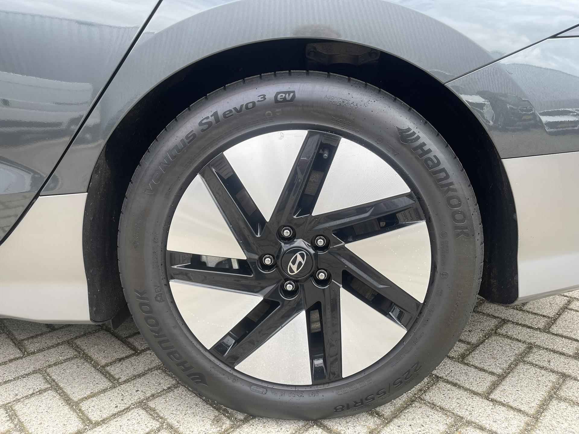 Hyundai Ioniq 6 77,4 kWh 229pk RWD Connect | Navi | 18'' LM Velgen | Achteruitrijcamera | Dodenhoekwaarschuwing | - 17/46