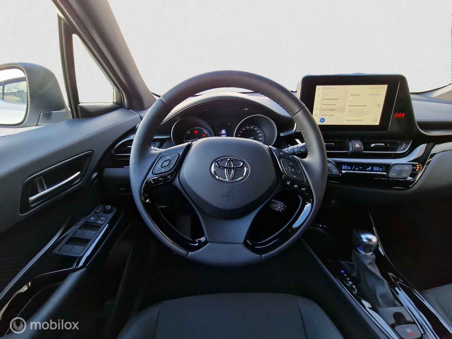 Toyota C-HR 1.8 Hybride Dynamic Automaat Led navigatie + fabrieksgarantie - 13/14