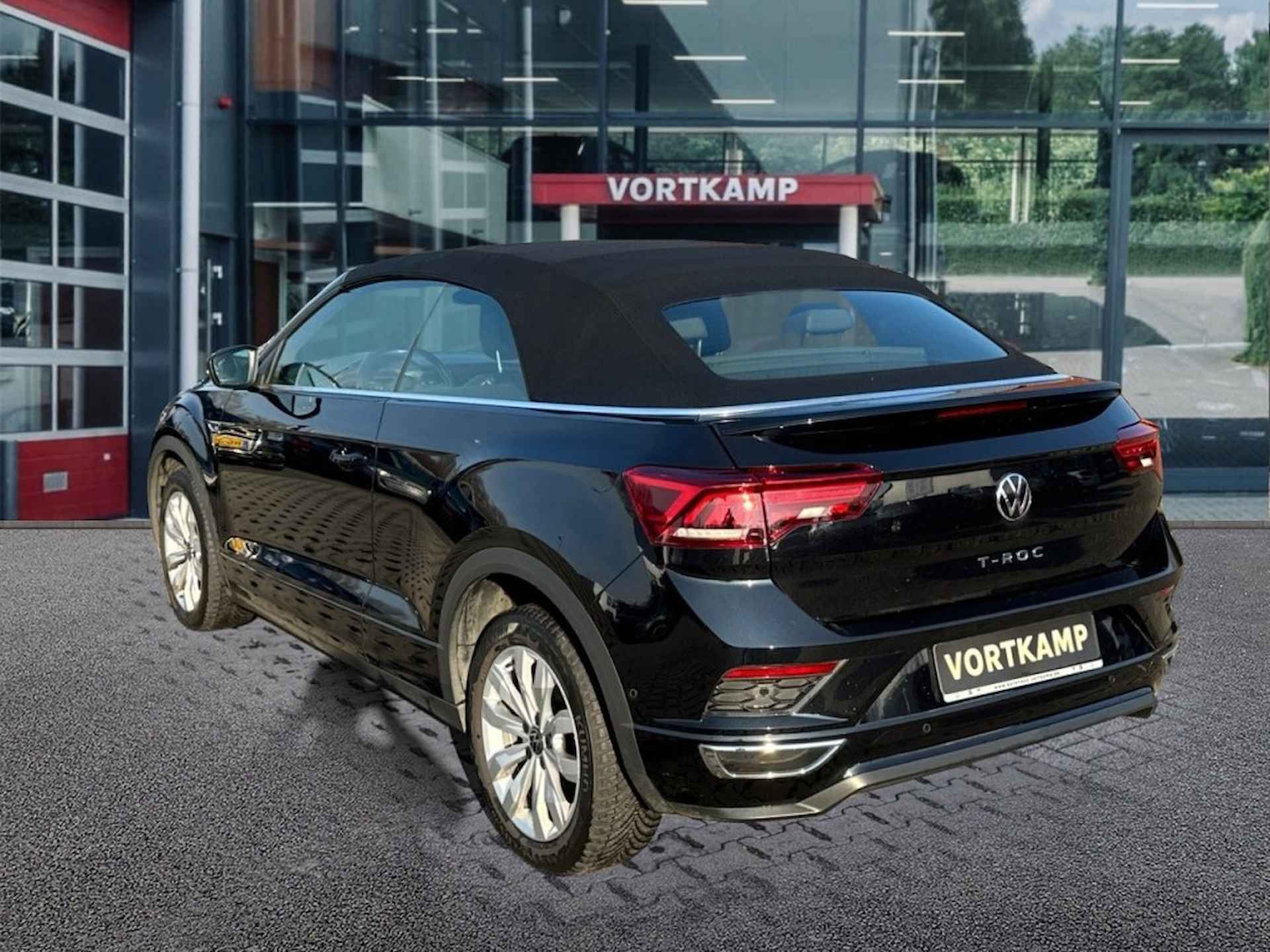 VOLKSWAGEN T-roc 1.5 TSI DSG R-LINE TREKHAAK/CAMERA/NAVI/ACC/STOELVERW - 7/24