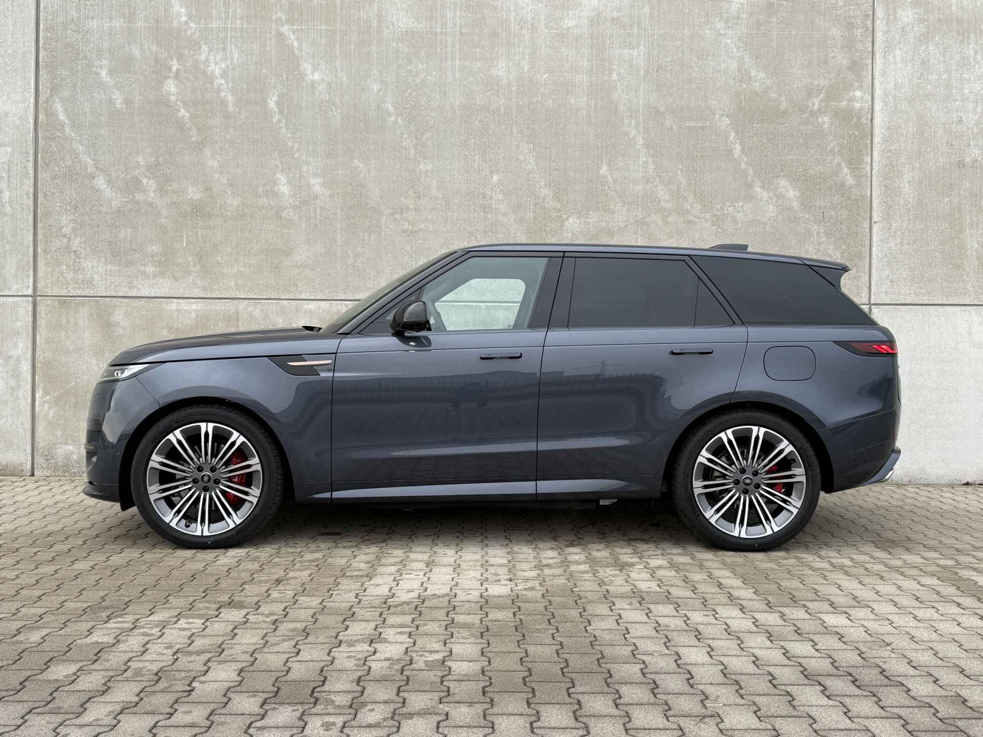 Land Rover Range Rover Sport 3.0 P460e Dynamic HSE PHEV - 9/36