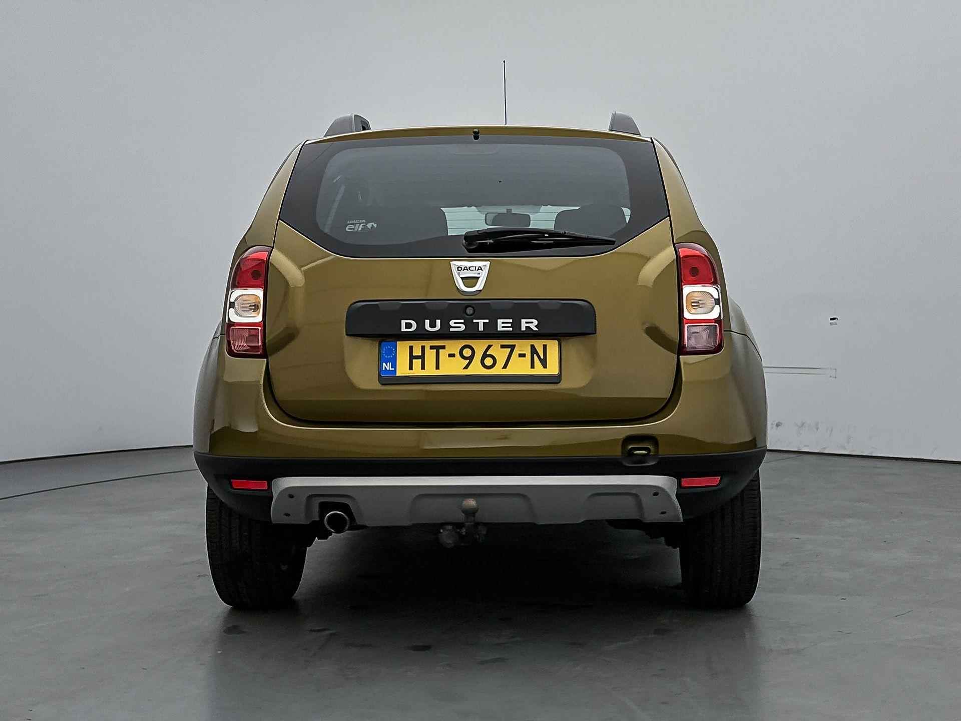 Dacia Duster SUV Lauréate 125 pk | Airco | Bluetooth | Trekhaak | Buitenspiegels Elektrisch Verstel -en Verwarmbaar | Mistlampen Voor | Radio-CD/MP3 speler | Centrale Deurvergrendeling met Afstandsbediening | - 9/34