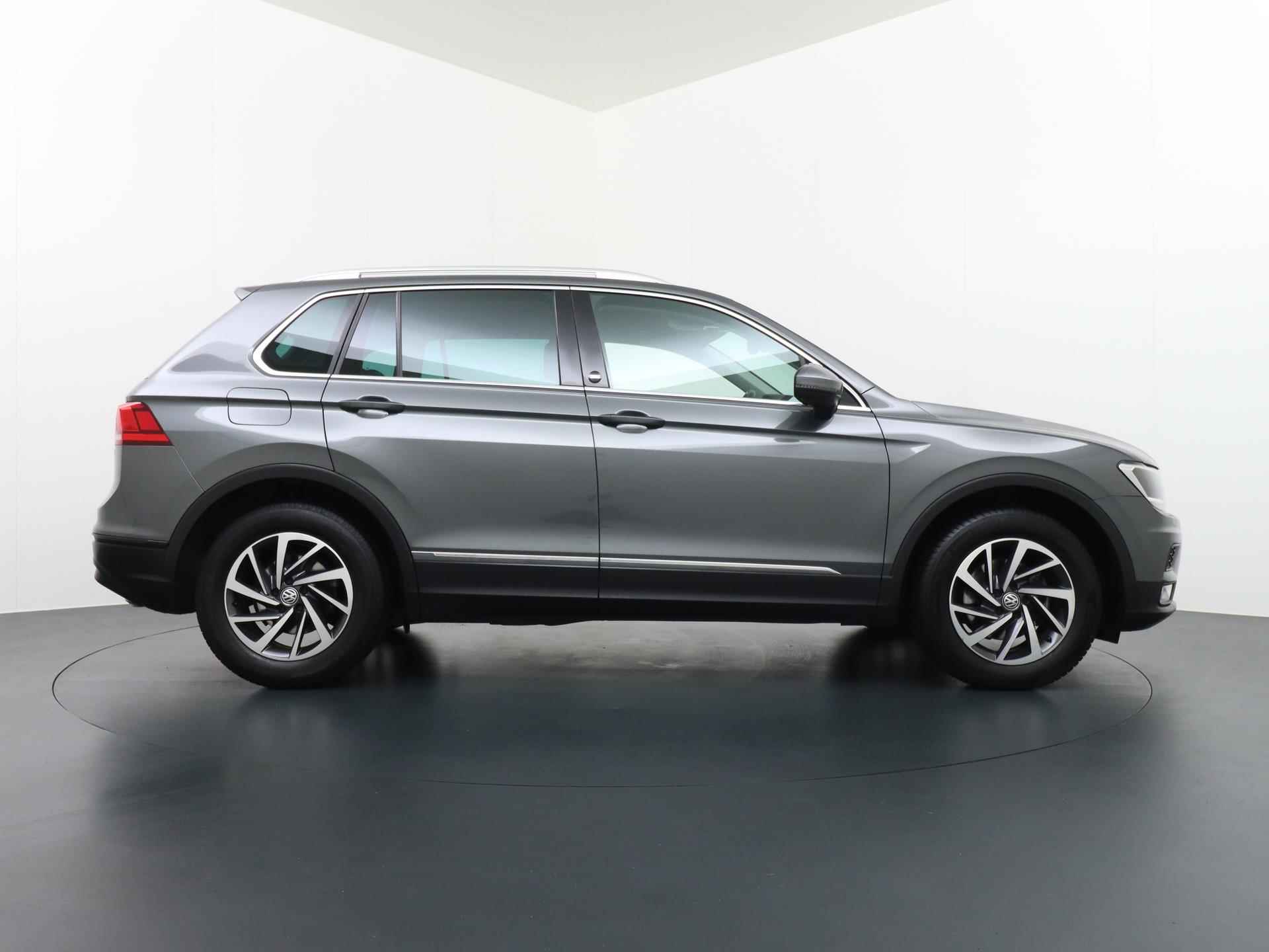 Volkswagen Tiguan 1.4 TSI Comfortline Business | TREKHAAK | STOELVERWARMING | RIJKLAARPRIJS INCL. 12 MND. BOVAGGARANTIE - 9/43