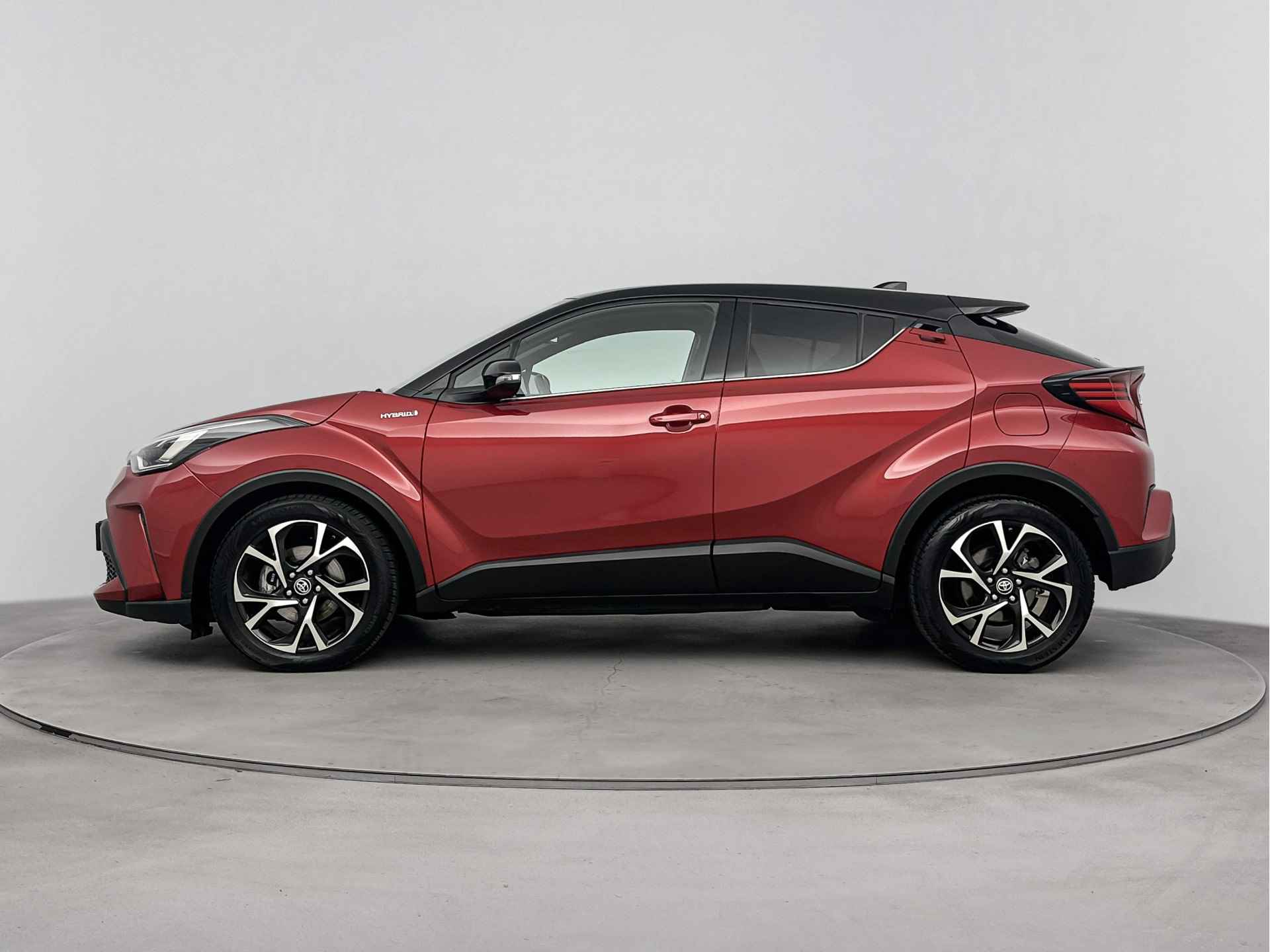 Toyota C-HR 1.8 Hybrid First Edition | JBL | Navigatie | Stoelverwarming | DVL 12-11 - 4/40