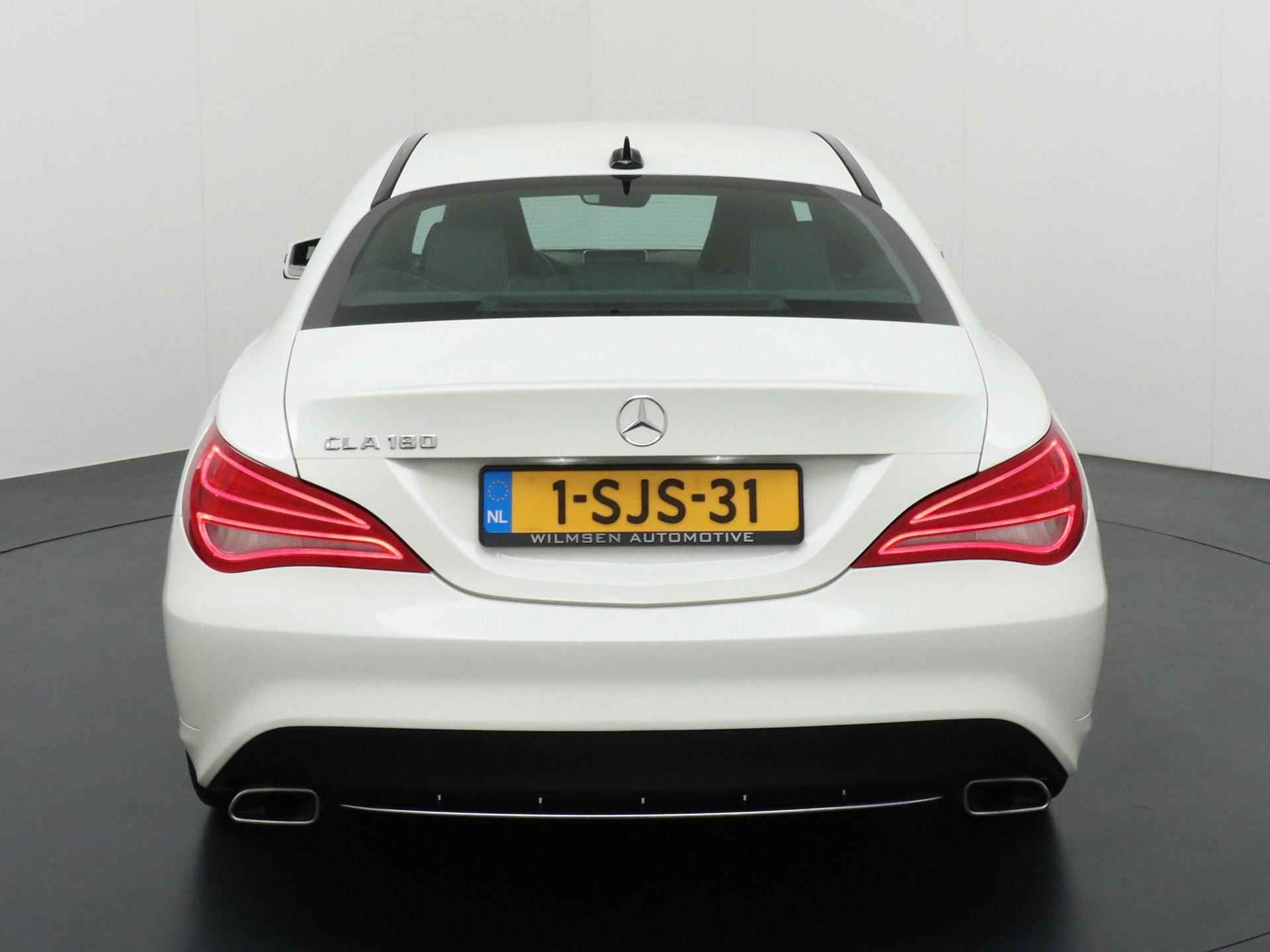 Mercedes-Benz CLA-klasse 180 Prestige AMG - 3/24