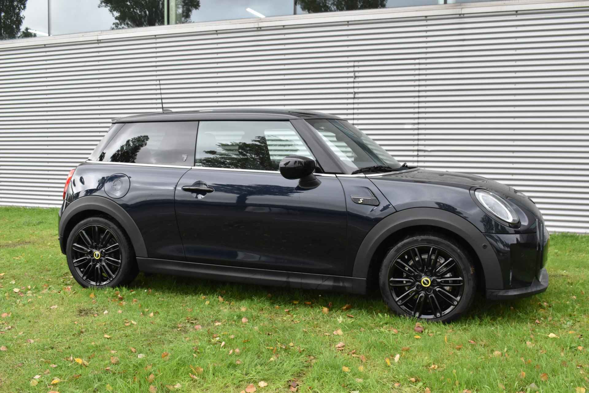 MINI Mini Electric MINI Yours Cooper S 33 kWh Yours Leder - Driving Ass - LED - Stoel  Zeer complete, stoere auto! 21940- na subsidie! - 3/37