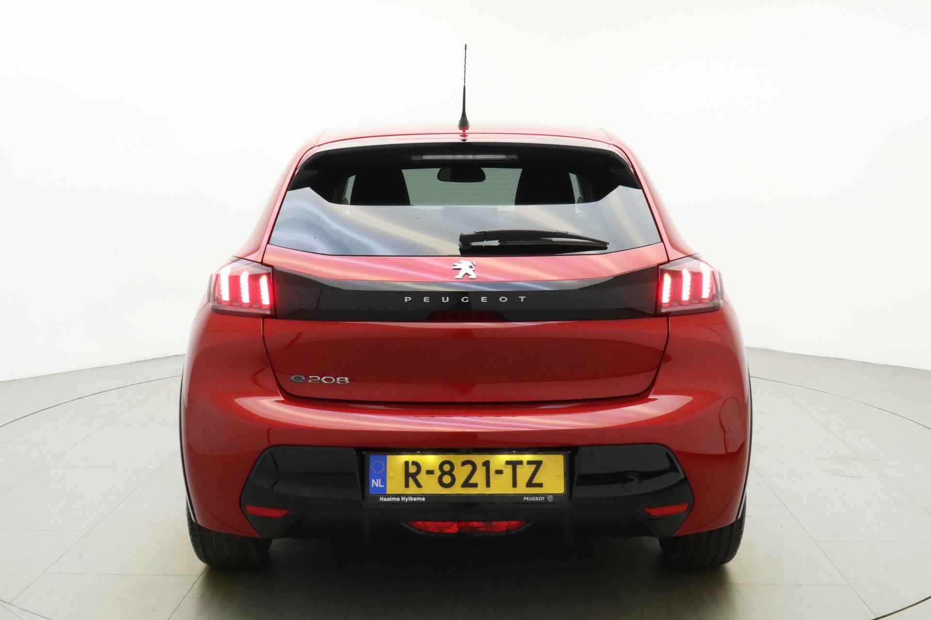 Peugeot e-208 EV Allure Pack 50 kWh | Cruise control | Achteruitrijcamera | 3D Cockpit | MirrorLink | - 12/37