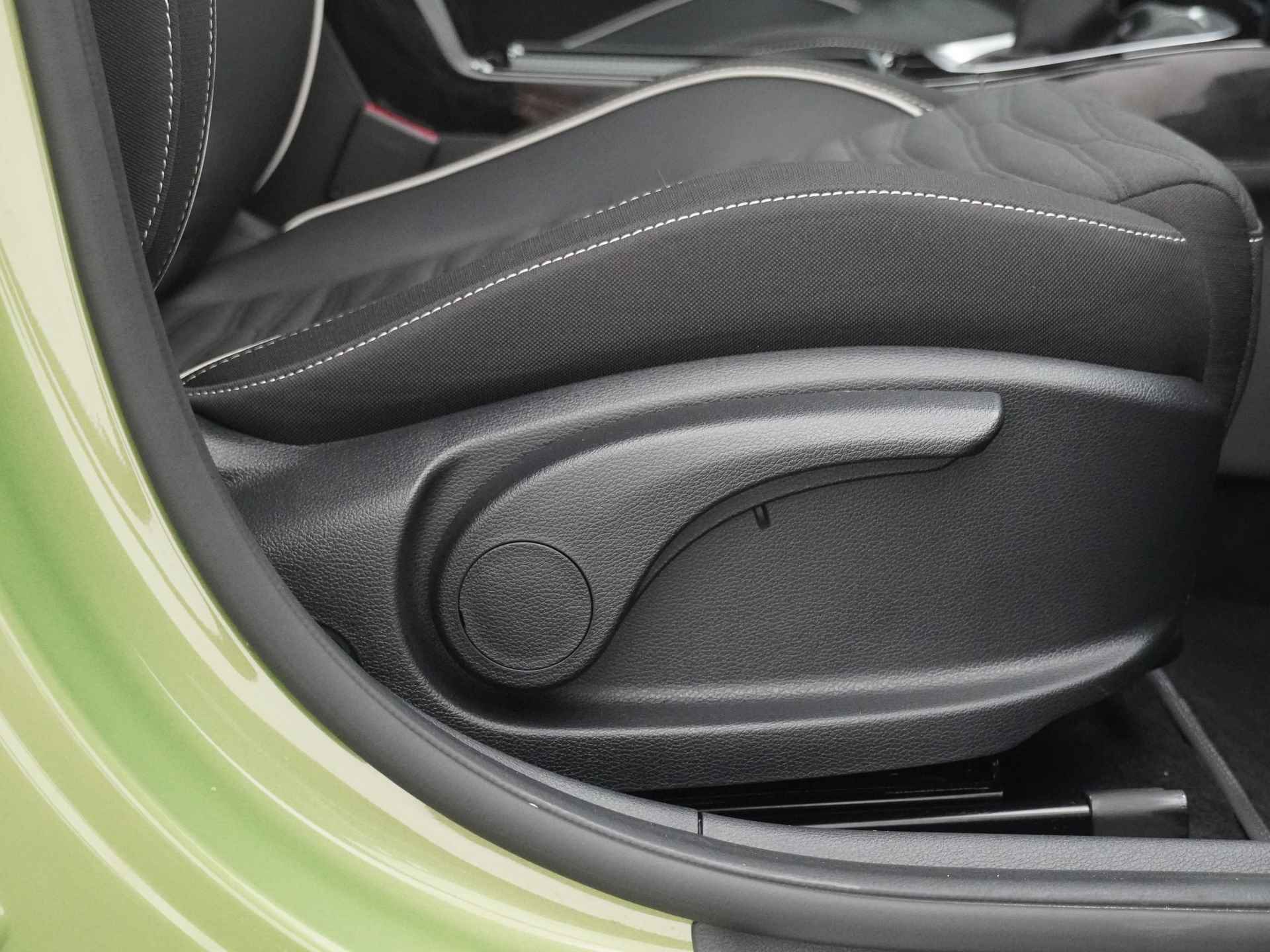 Kia Xceed 1.0 T-GDi GT-Line First Edition - Navigatie - Cruise Control - LED Koplampen - Stoel/Stuurverwarming - Apple/Android Carplay - Fabrieksgarantie Tot 2030 - 41/48