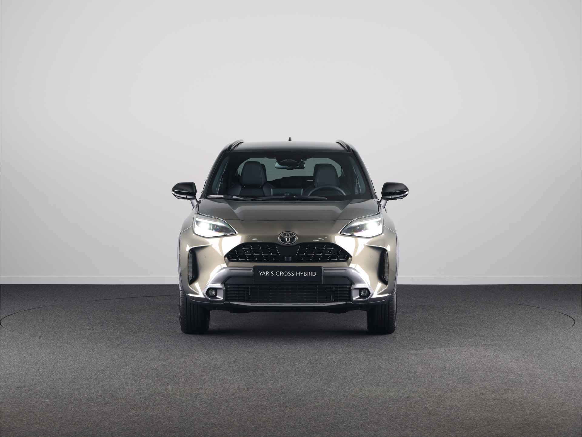 Toyota Yaris Cross 1.5 Hybrid 130 Launch Edition *Nieuw* | Innovation Pack | DIRECT Leverbaar! - 12/37