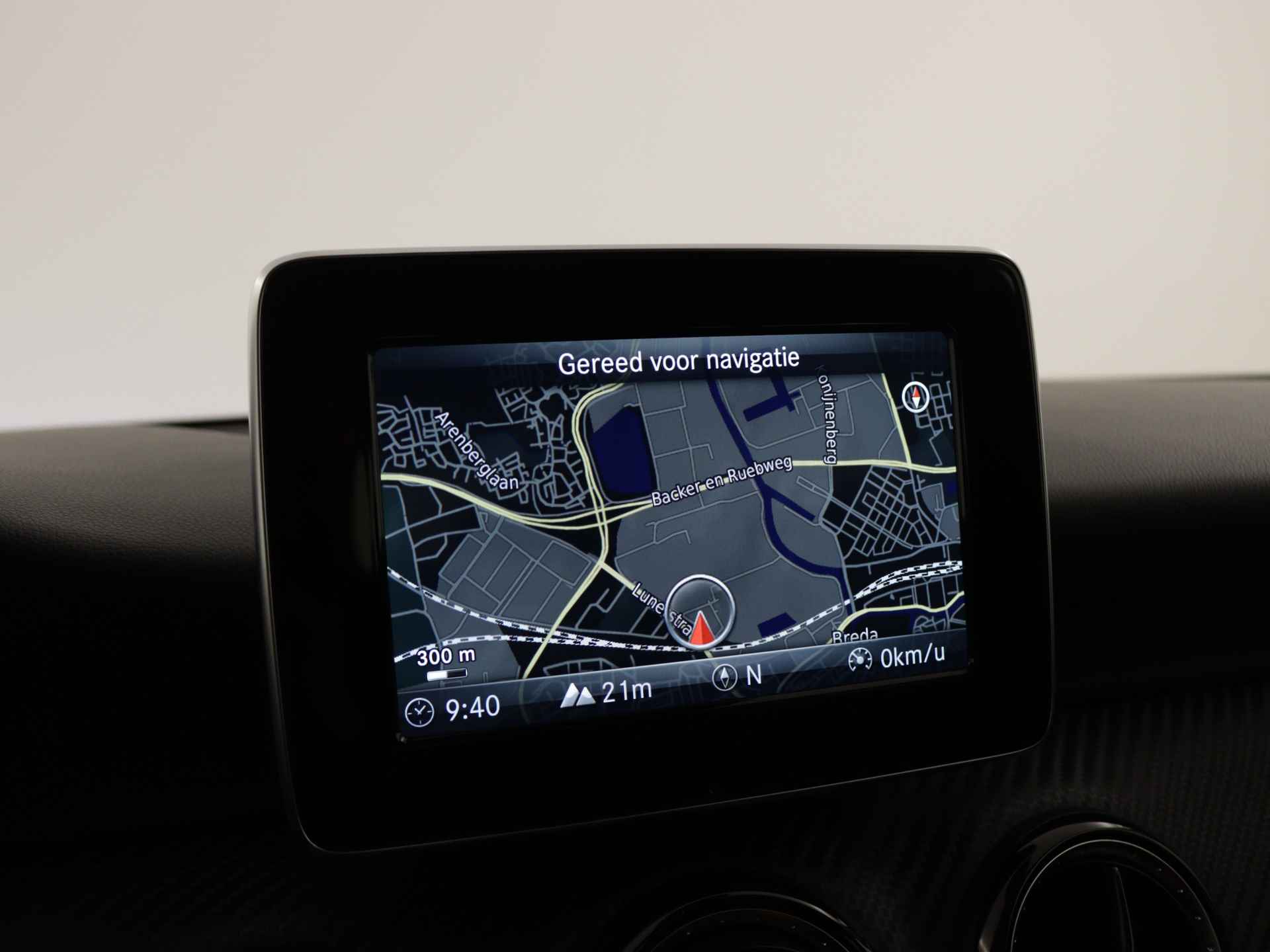 Mercedes-Benz GLA 200 | Navigatie | Achteruitrijcamera | Trekhaak | Stoelverwarming | Inclusief 12 Maanden Garantie - 10/46