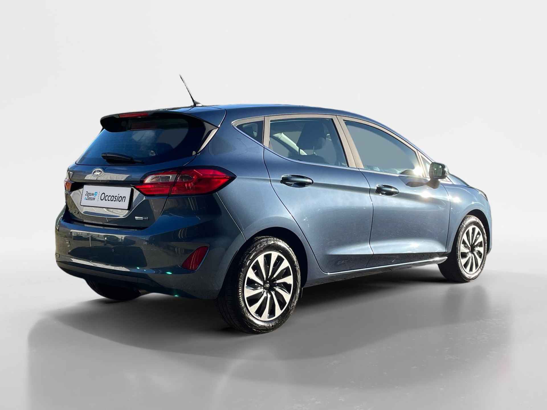 Ford Fiesta 1.0 EcoBoost Hybrid Titanium 125PK | Climate Control | Parkeersensoren | Cruise Control | Apple CarPlay / Android Auto - 2/32