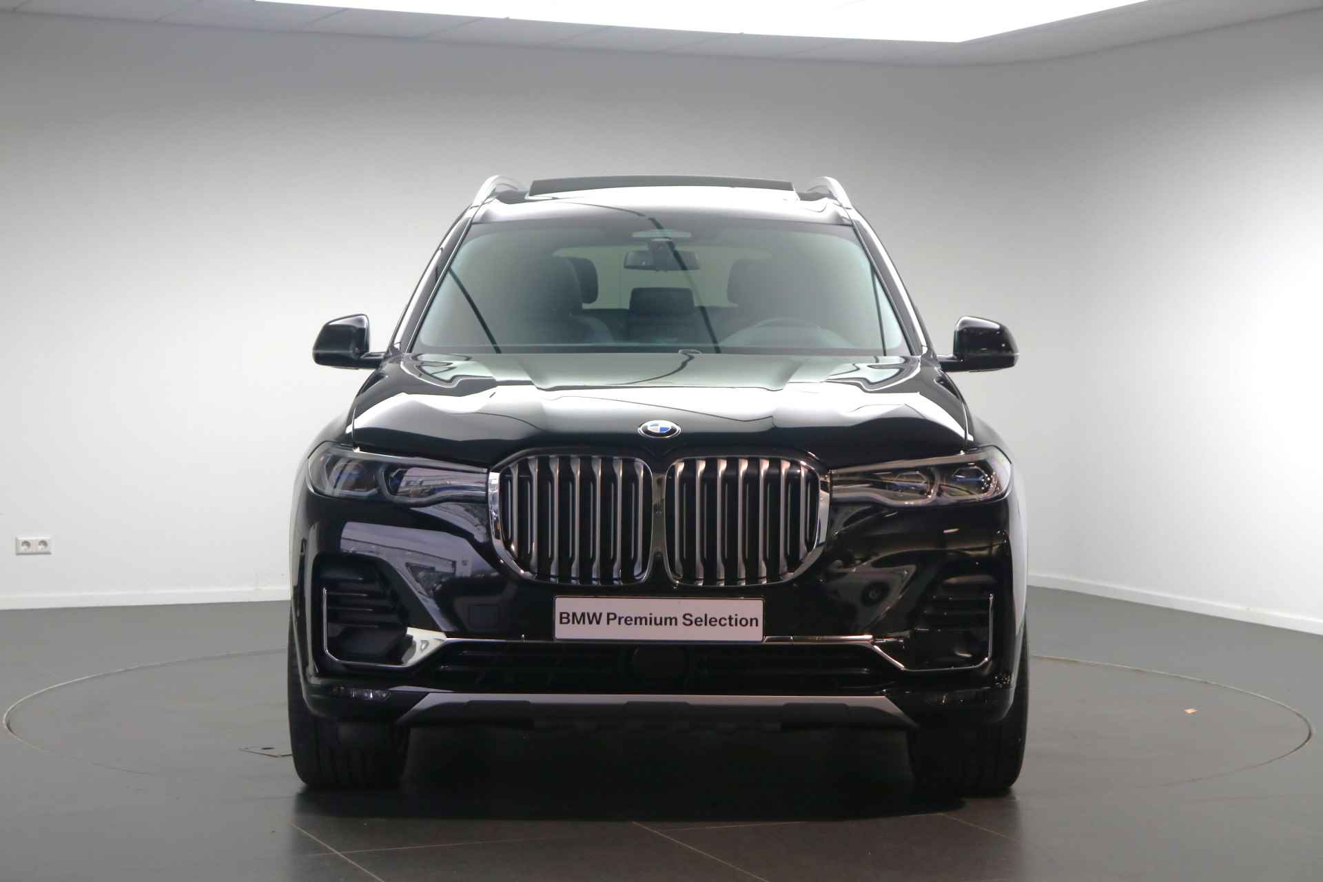 BMW X7 xDrive40i High Executive Automaat / Panoramadak Sky Lounge / Trekhaak / Laserlicht / Soft Close / Parking Assistant Plus / Active Steering - 6/25